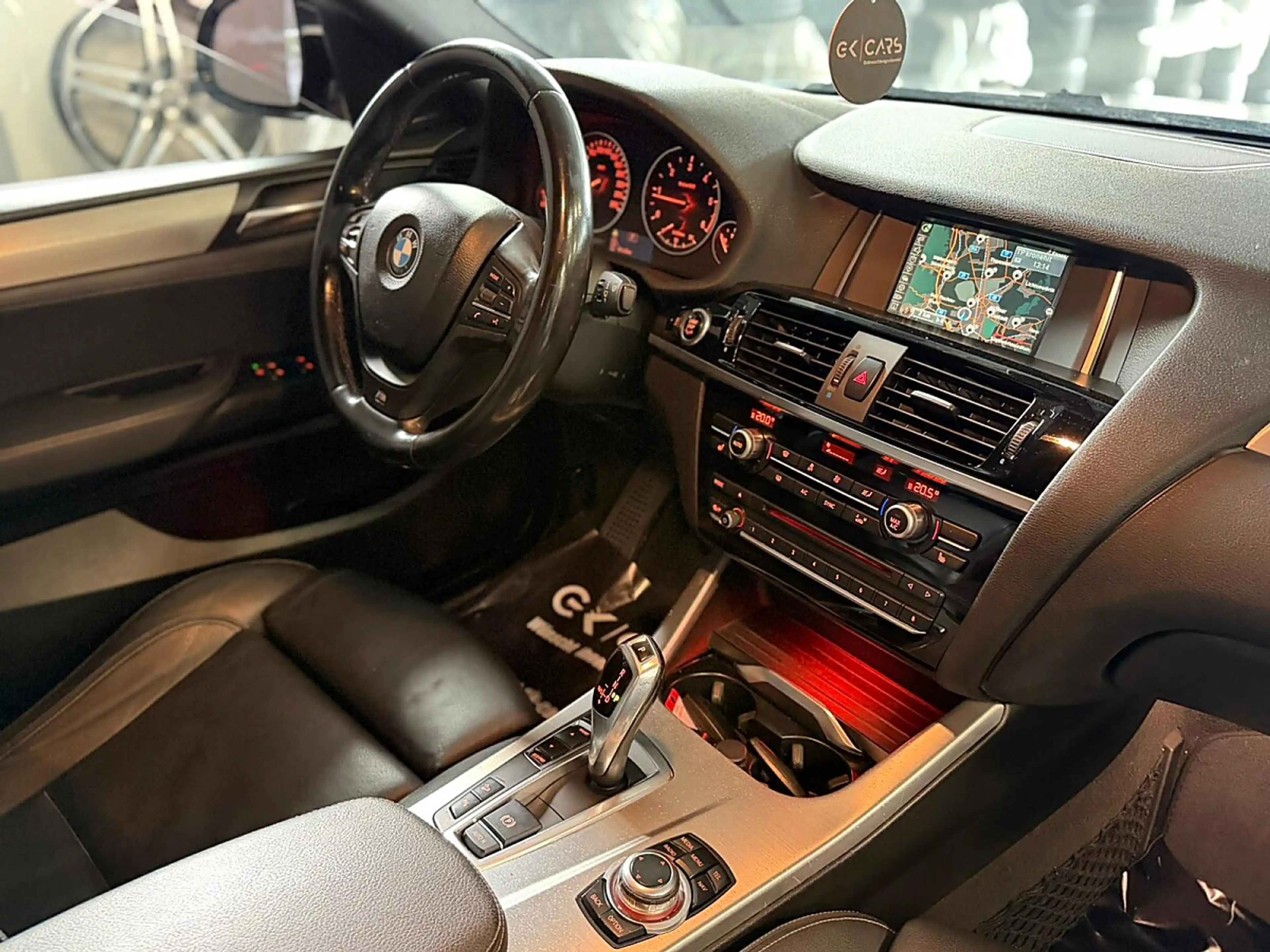 BMW X4 xDrive 20d M-PAKET — photo 11