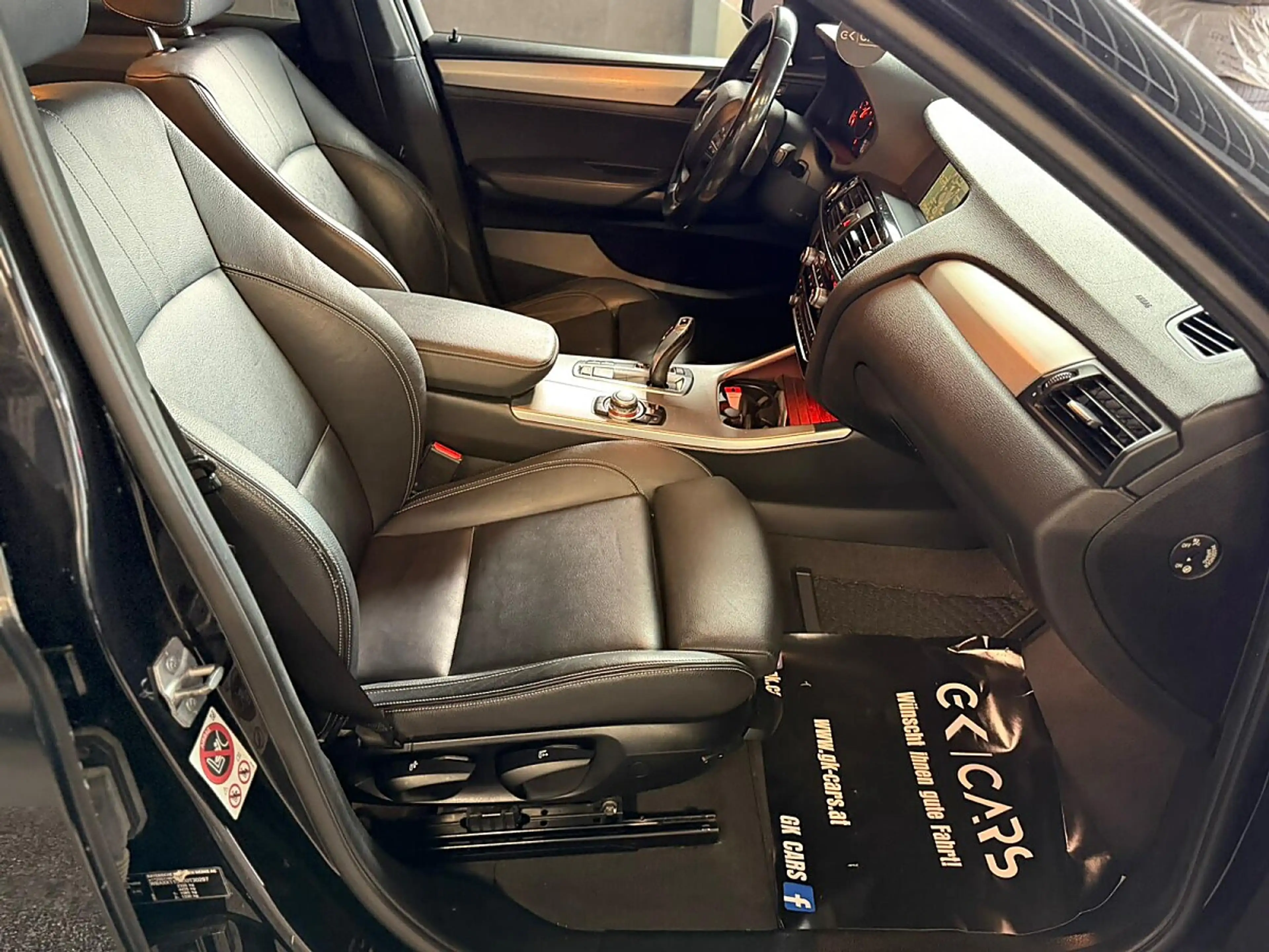 BMW X4 xDrive 20d M-PAKET — photo 12