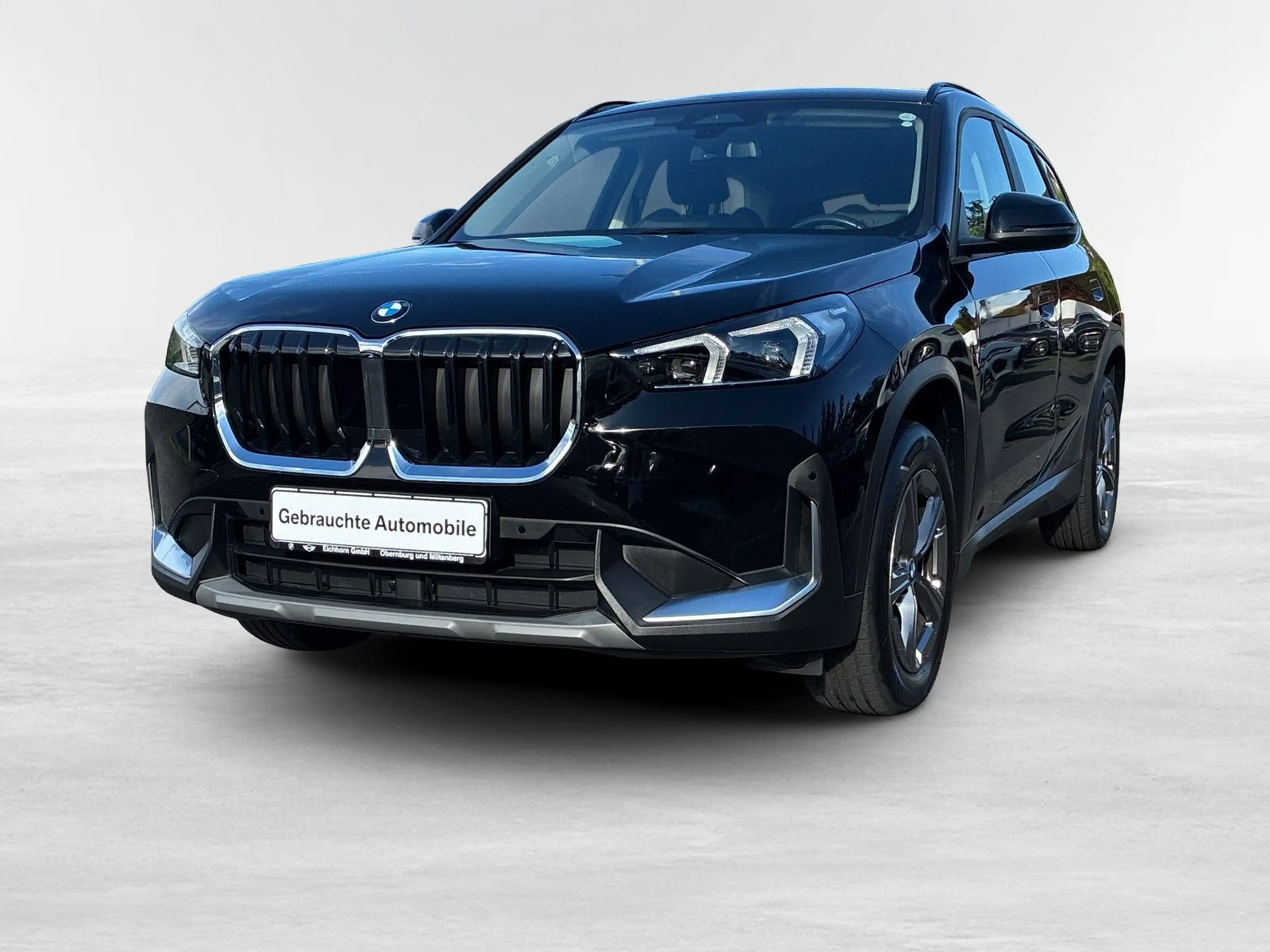 BMW X1 sDrive20i — photo 2