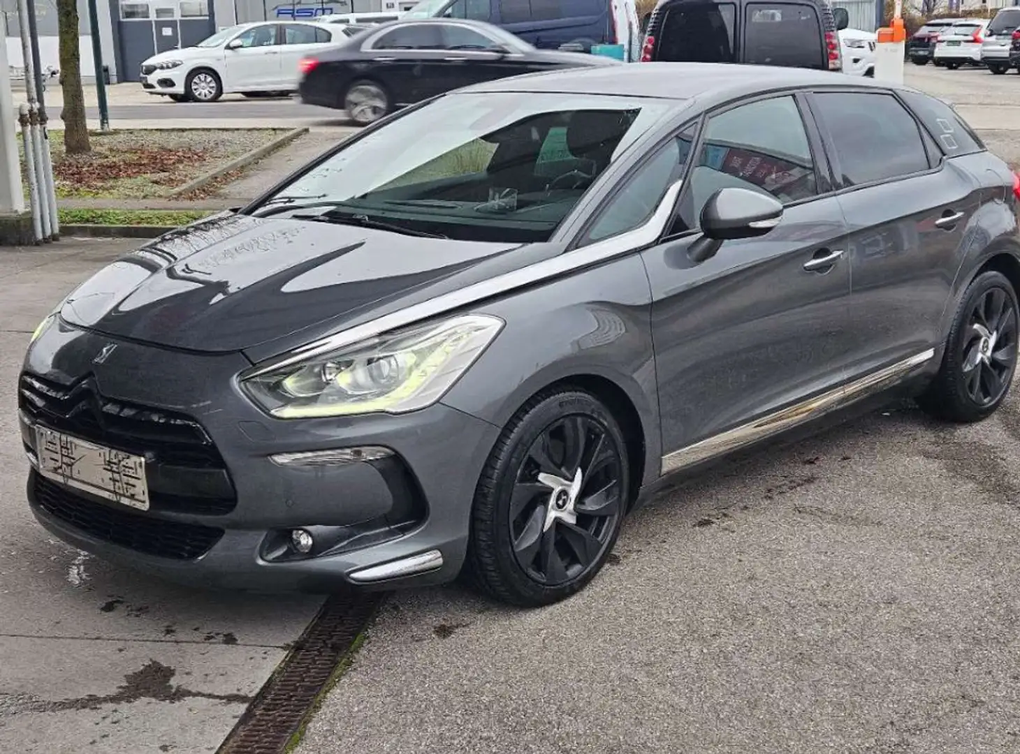 DS Automobiles DS 5 Chiq Automatik Szürke - 1