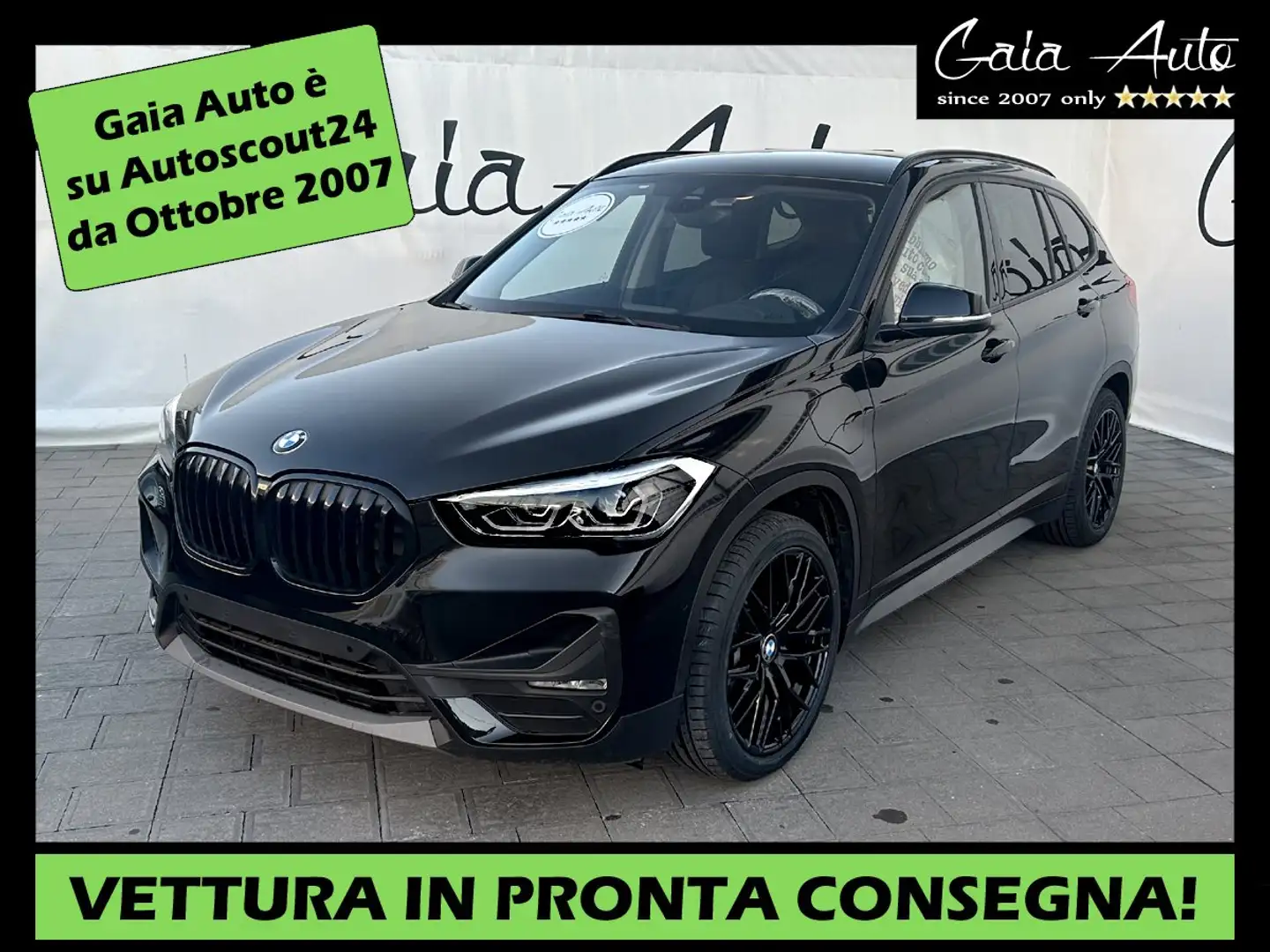 BMW X1 xdrive25e PLUG-IN 220CV (125CV+95CV) Total Black Zwart - 1