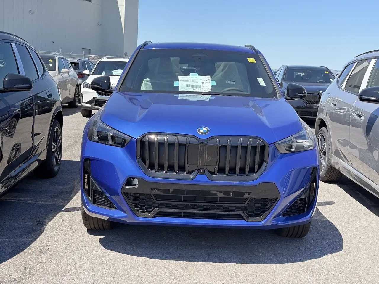 BMW X1 снимка BMW X1
