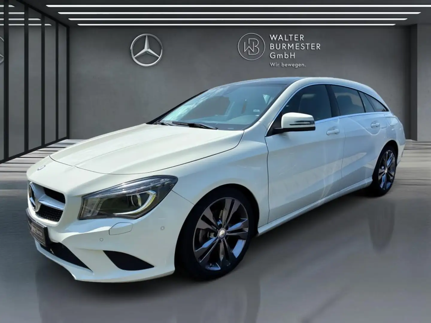 Mercedes-Benz CLA 180 Shooting Brake +PANO+KAMERA+SHZ+Xenon Blanco - 2