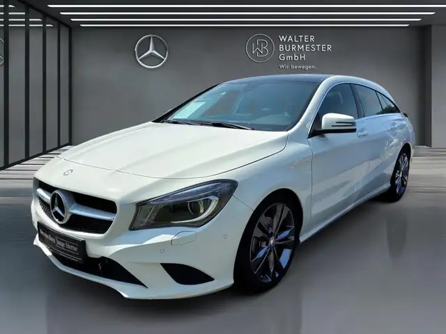 Mercedes-Benz CLA 180 Shooting Brake +PANO+KAMERA+SHZ+Xenon