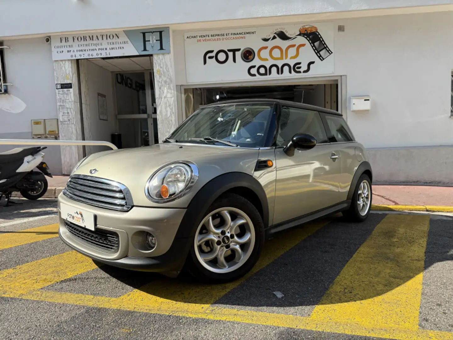 MINI Cooper COOPER 120CH Beige - 1