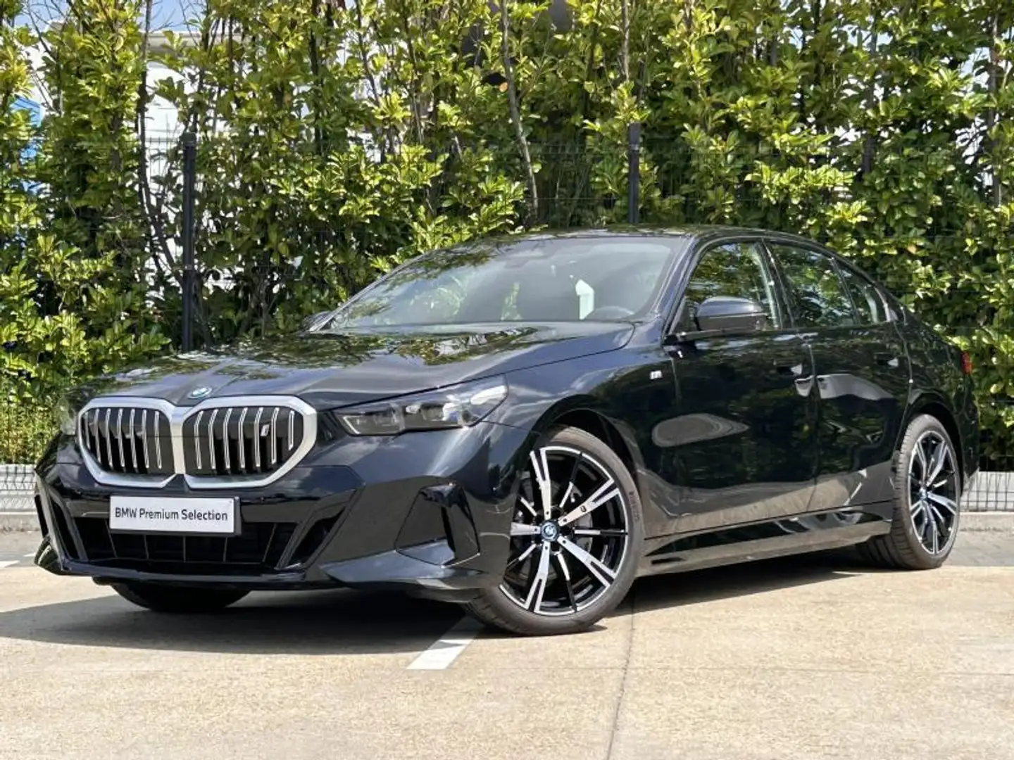 BMW i5 Berline Siyah - 1