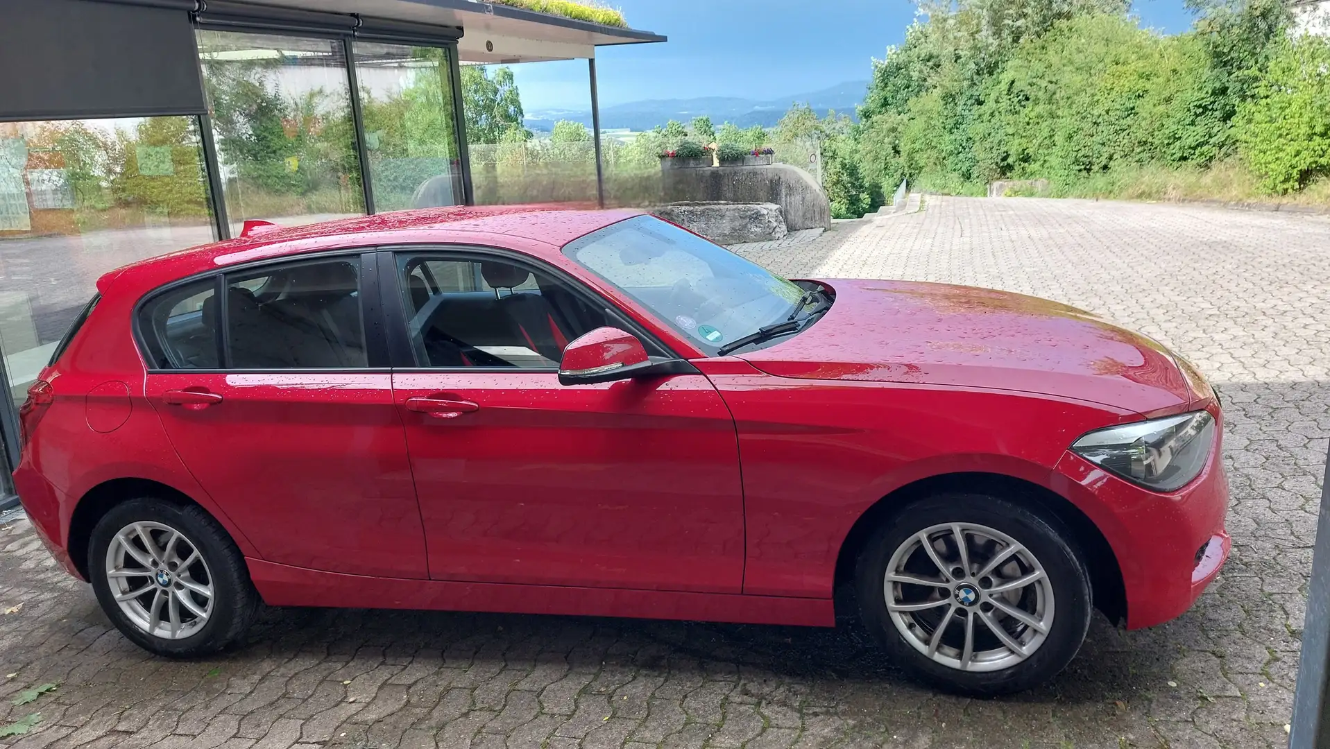 BMW 116 unfallfrei, SHZ, PDC vorne+hinten Rot - 2