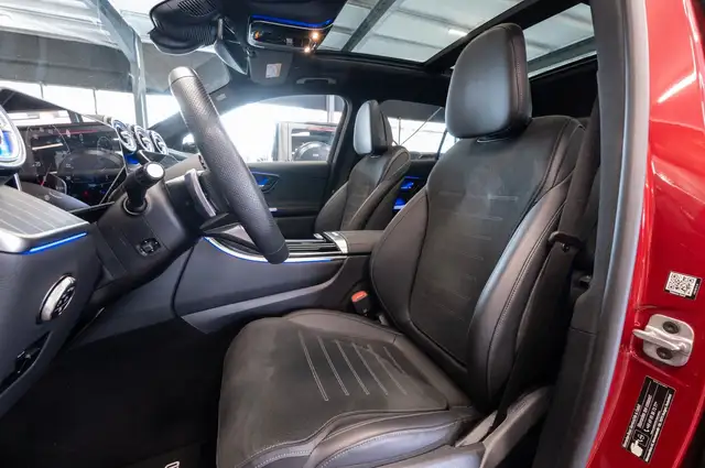 Mercedes-Benz GLC view 12