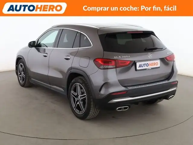 Mercedes-Benz Gla view 4