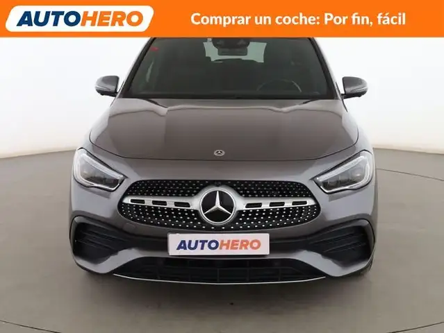 Mercedes-Benz Gla view 9