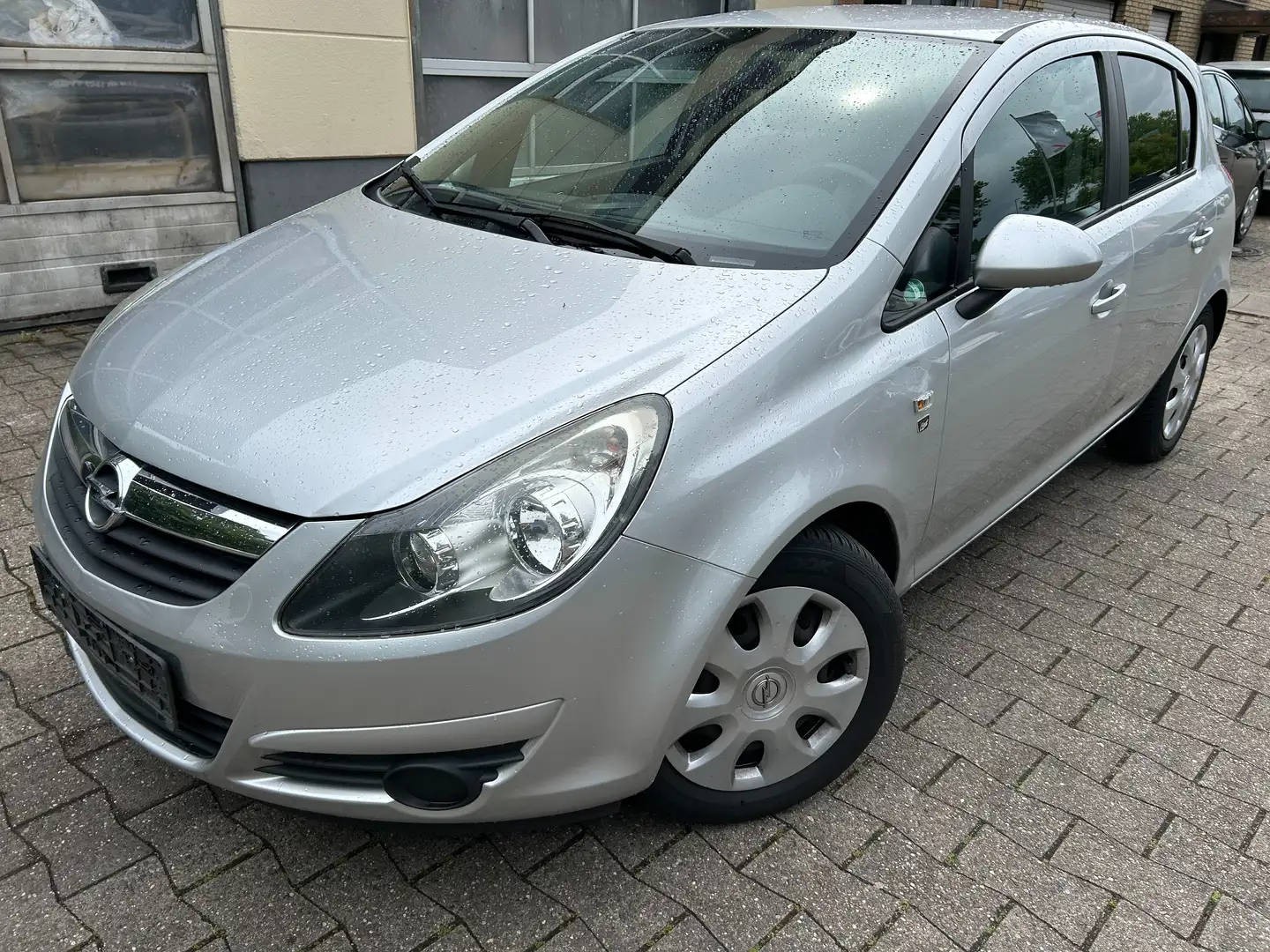 Opel Corsa 1.2 16V ecoFLEX Easytronic Sport Silber - 1