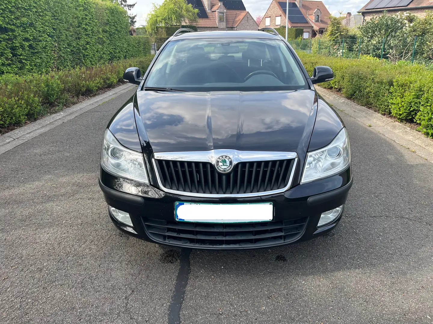 Skoda Octavia SW 1.6 TDi Elegance DSG Zwart - 2