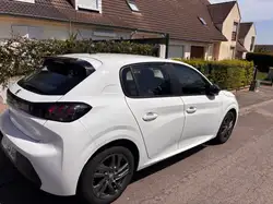 Peugeot 208 PureTech 100 S