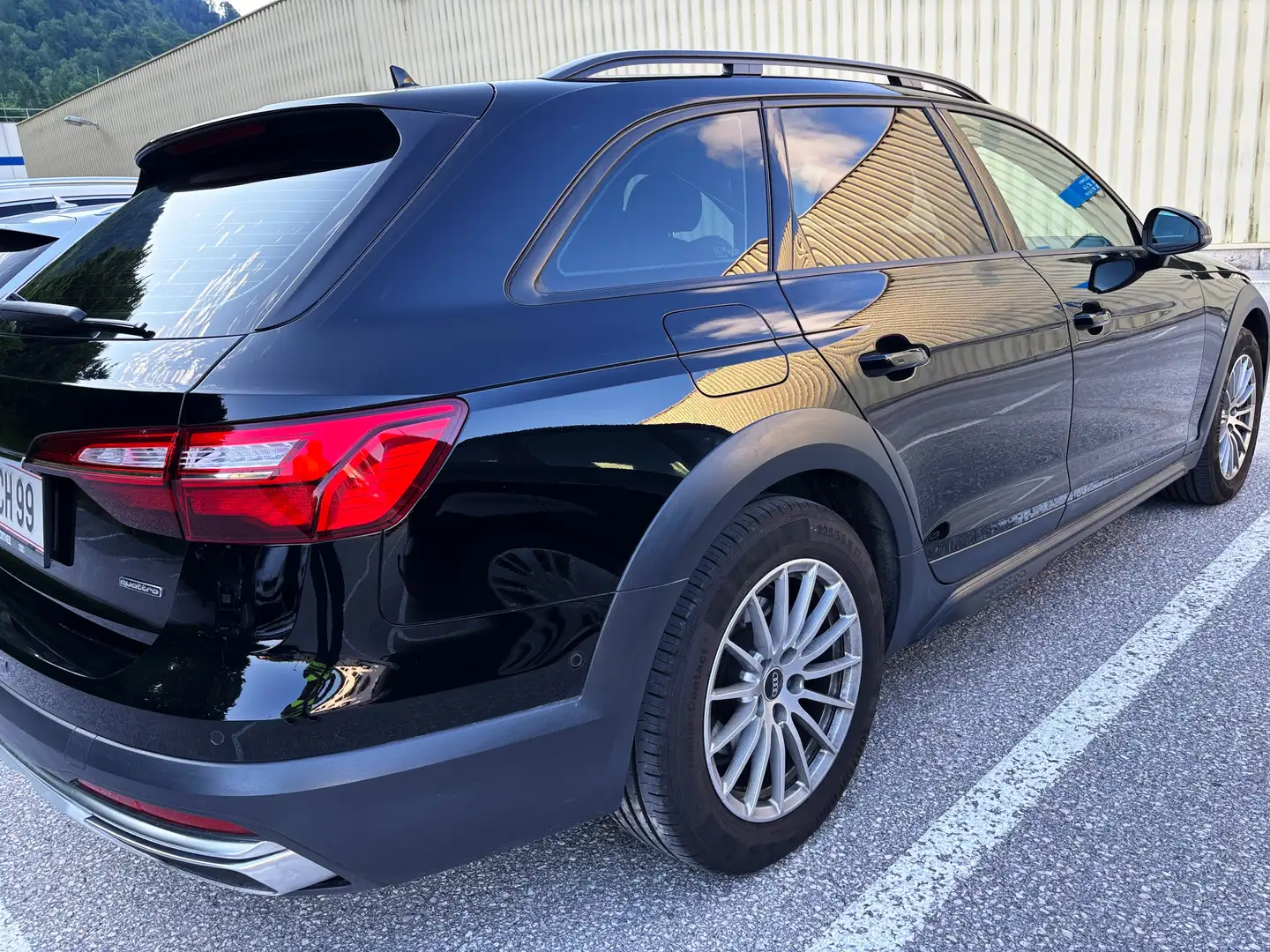 Audi A4 allroad A4 Allroad quattro 40 TDI quattro S-tronic Schwarz - 2