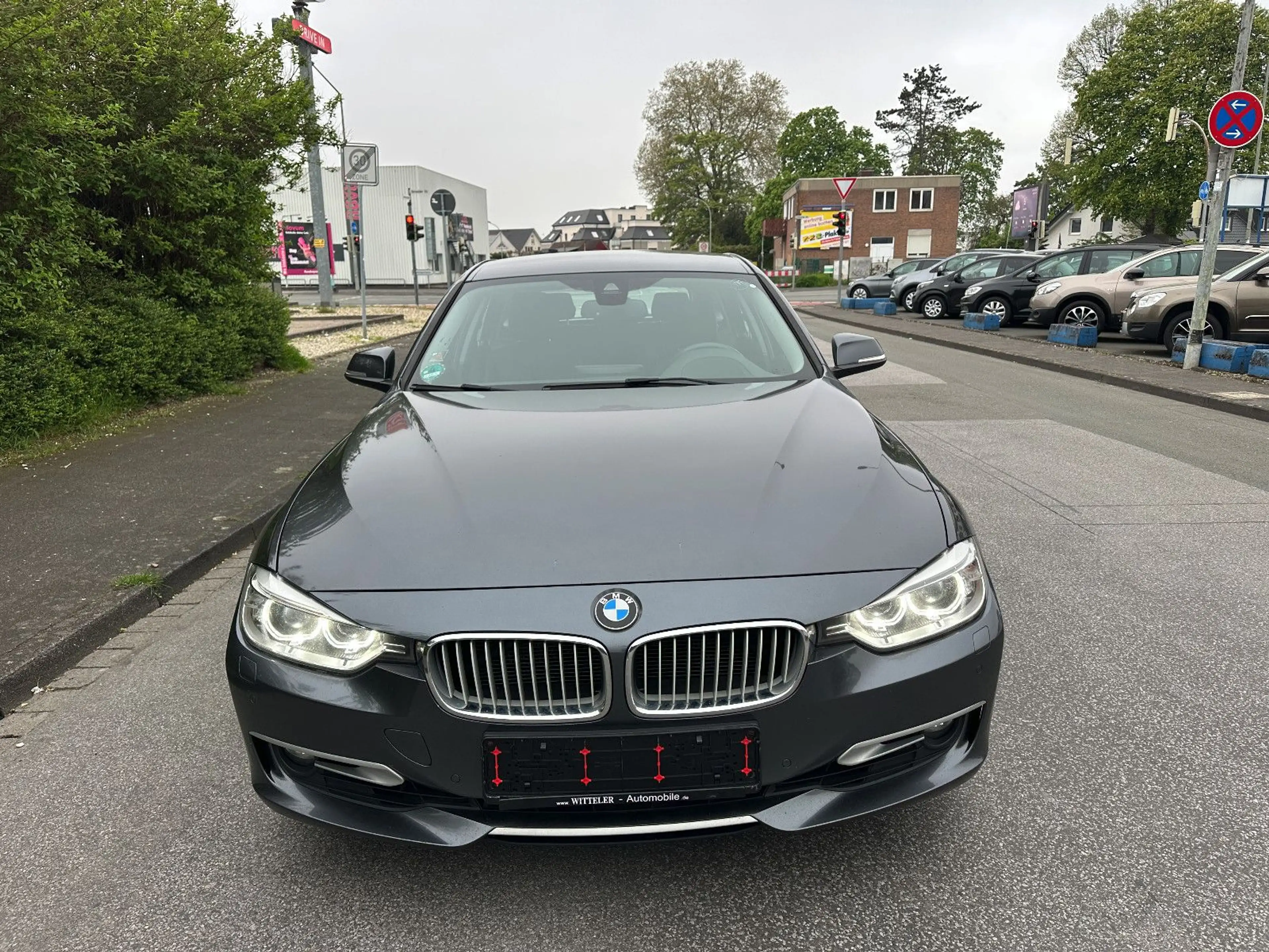 BMW 325 3 Touring 325 d — photo 2