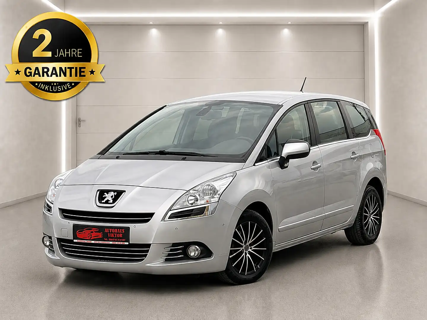 Peugeot 5008 1.6 e-HDi FAP Active*24 Monate Garantie Vollstä... Grau - 1