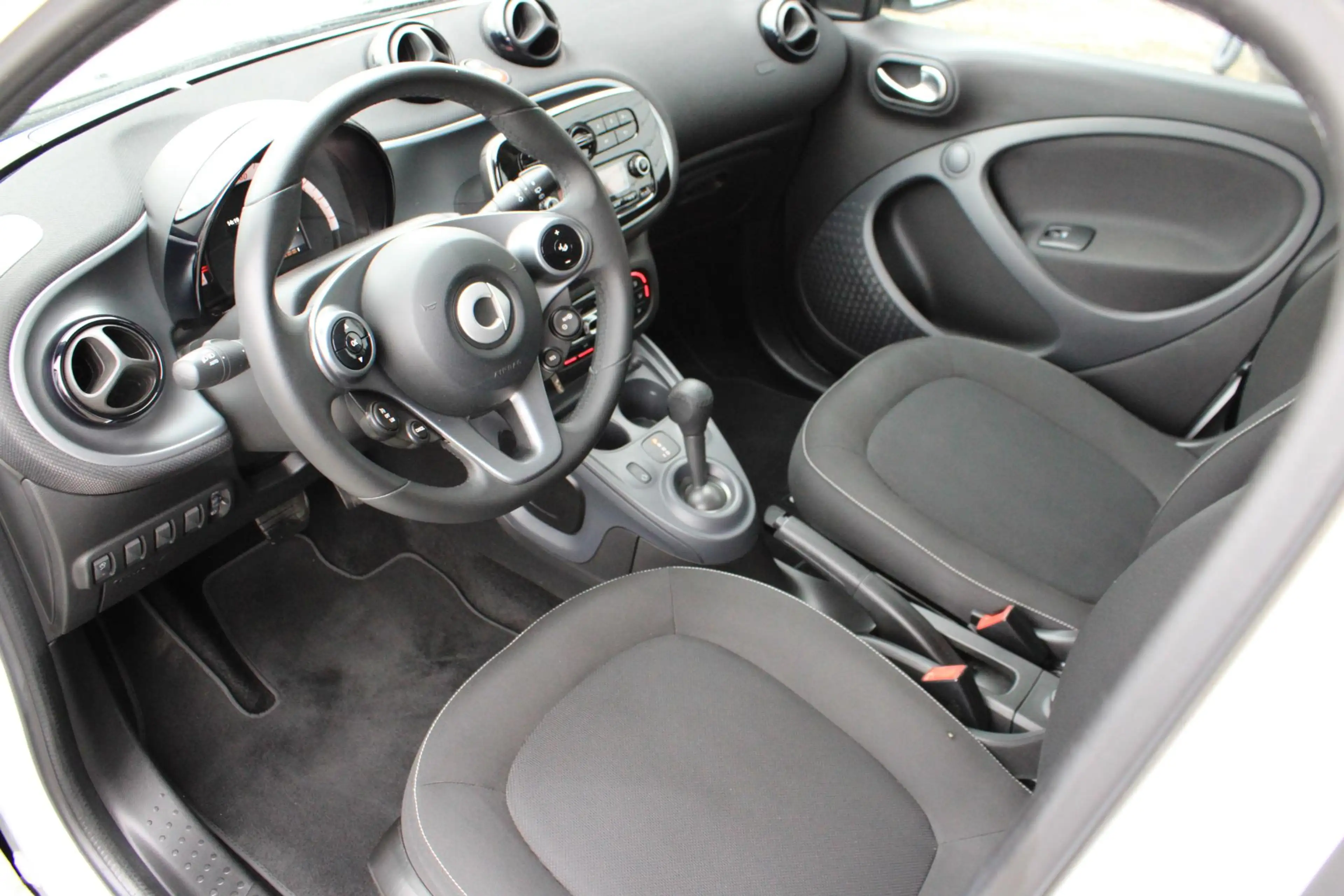 smart forFour 1.0 Turbo Passion 1e Eigenaar | Dealer Onderhouden — photo 2