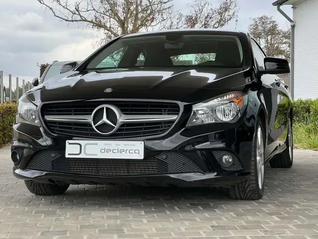 Mercedes-Benz CLA 180 2013 handgeschakeld GPS PTS verwarmde zetels