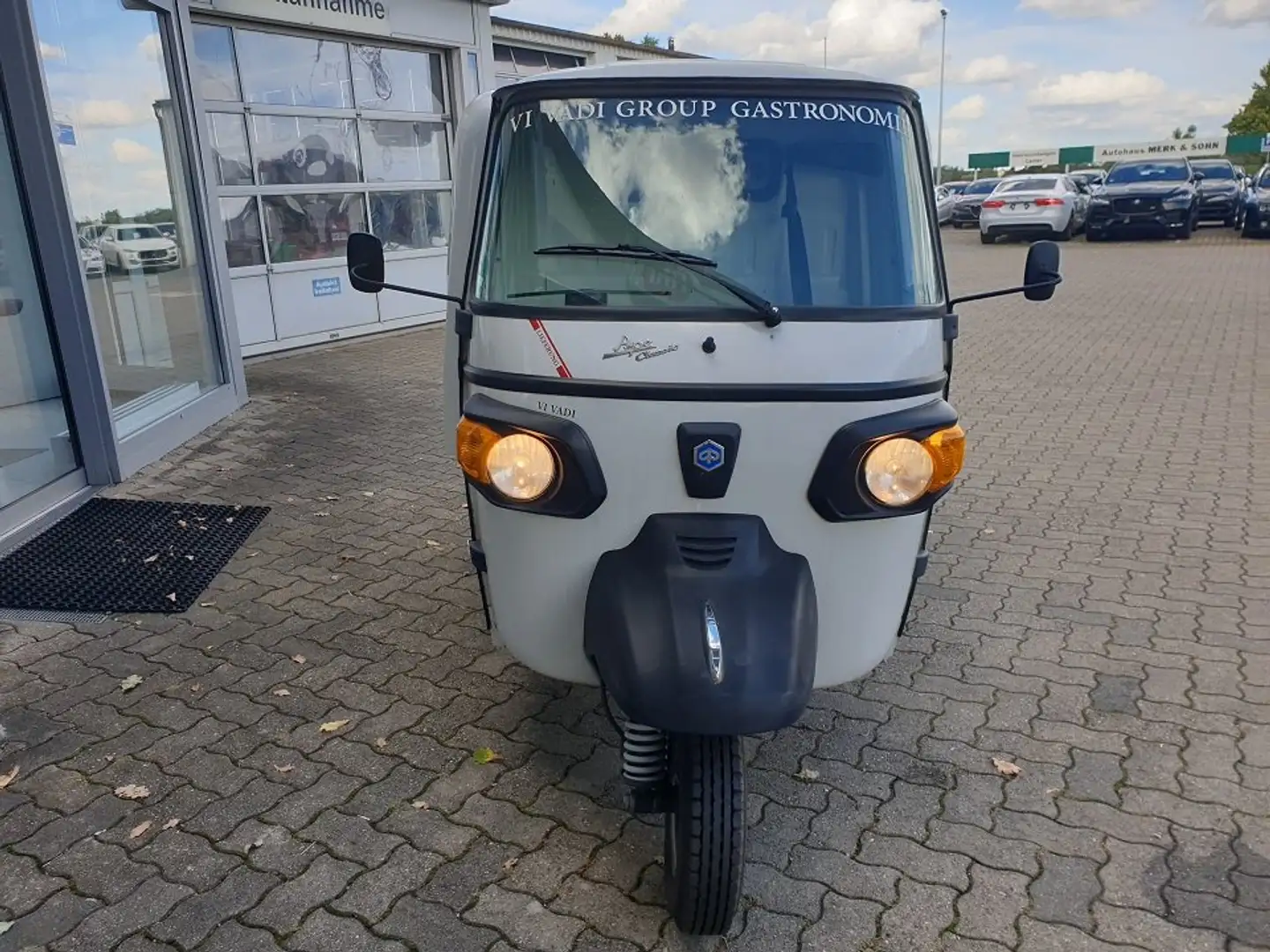 Piaggio Ape Ape Classic mit Kofferaufbau Bianco - 2