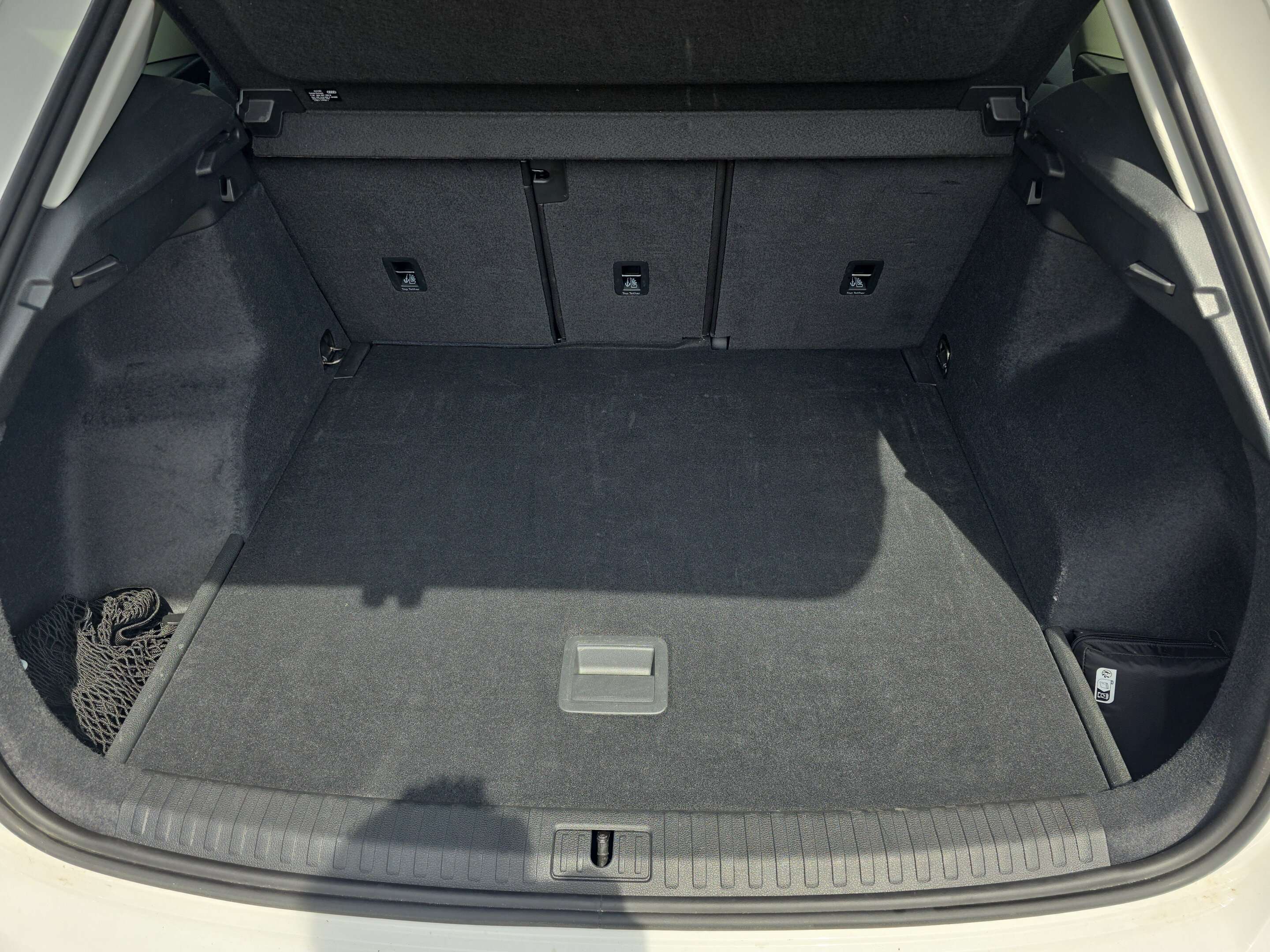 2025 Audi Q3 BASE thumb 10
