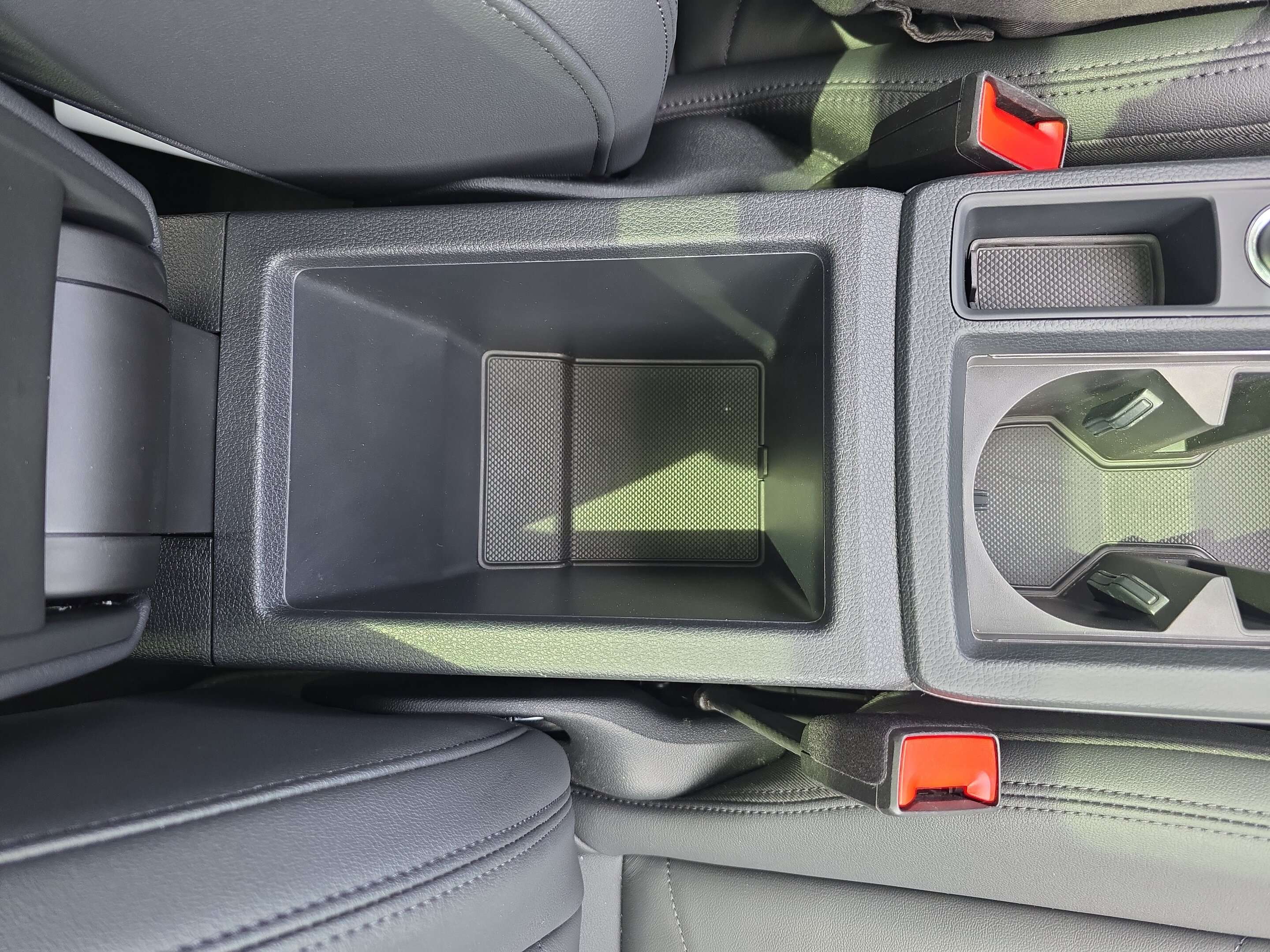 2025 Audi Q3 BASE thumb 23