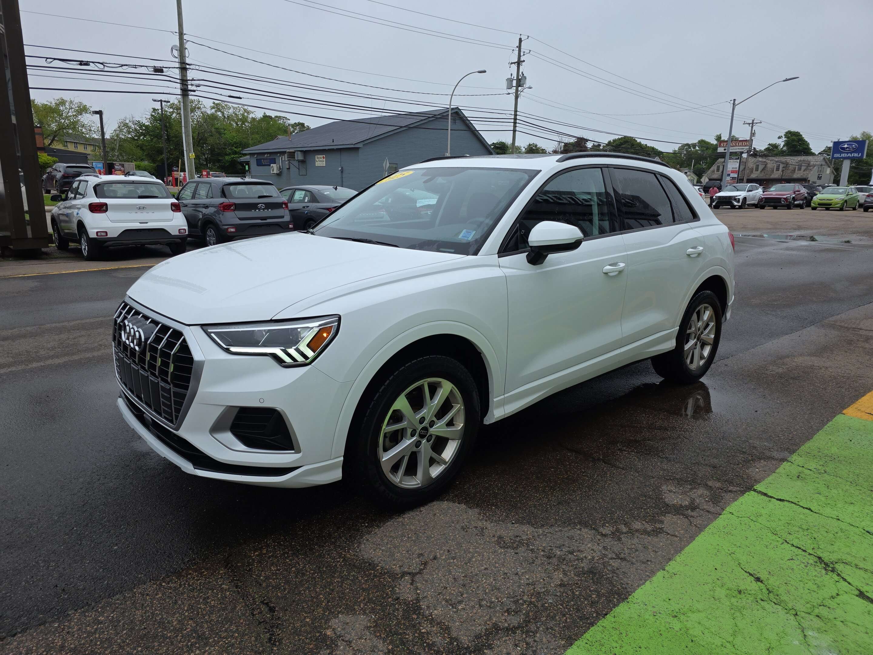 2025 Audi Q3 BASE alt 3