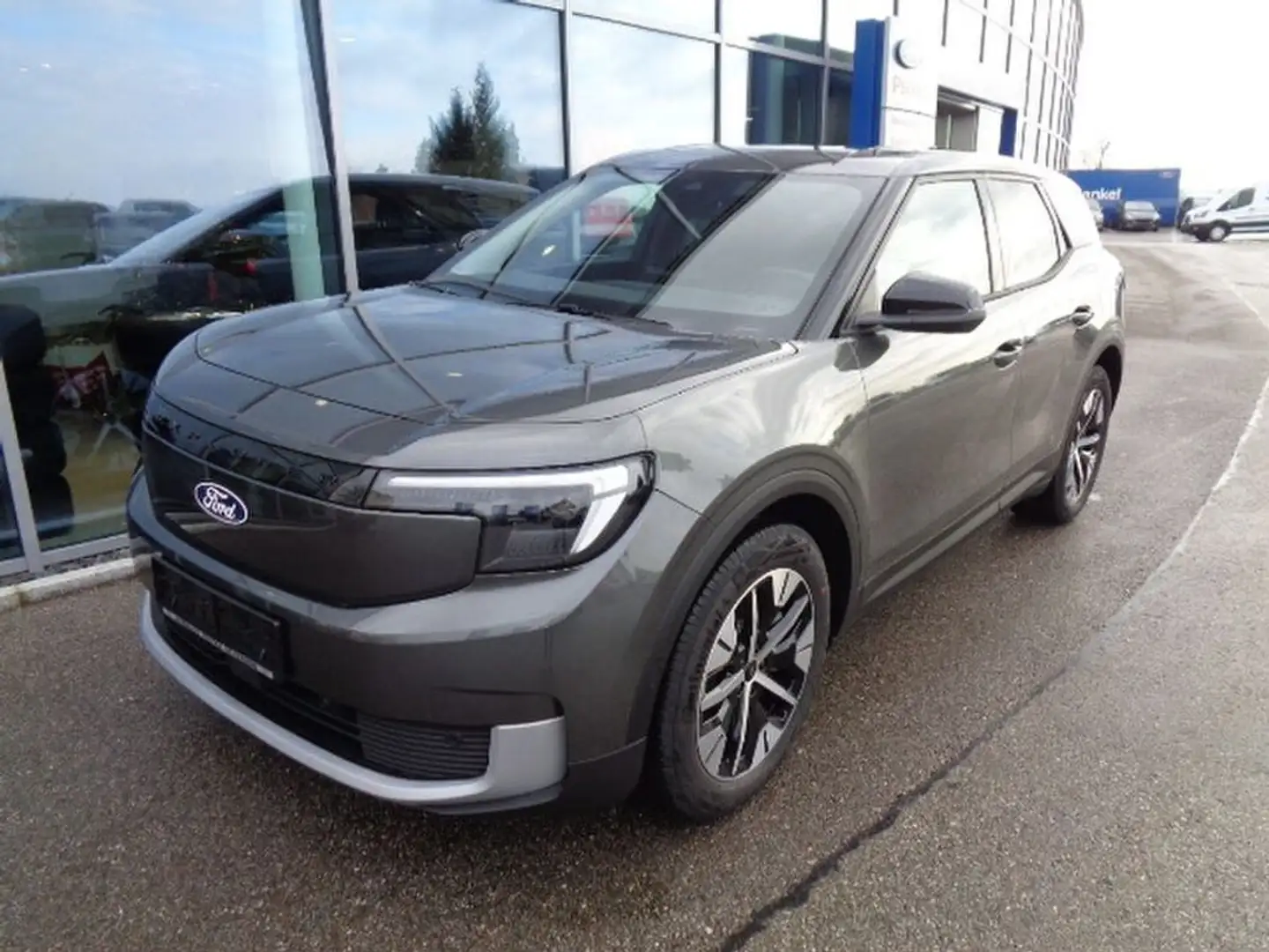 Ford Explorer RWD 286PS Extended Range 77kWh Grau - 1