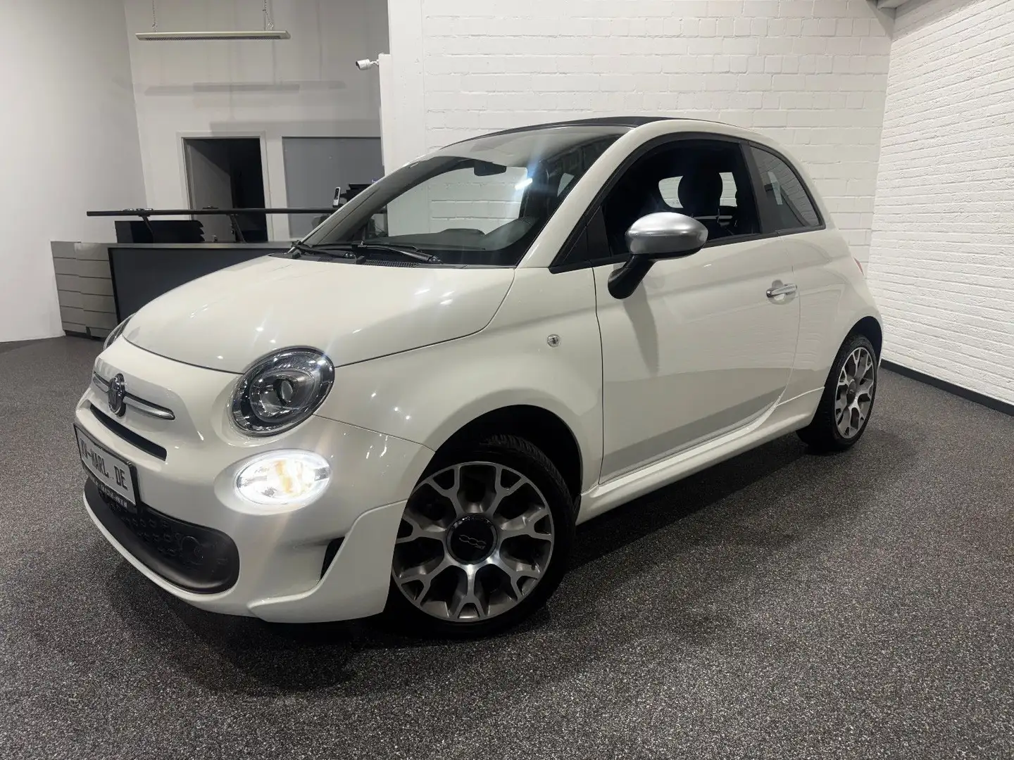 Fiat 500C ROCKSTAR AUTOMATIK NAVI ALLWETTER Weiß - 1