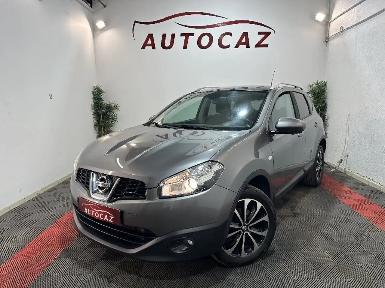 Nissan Qashqai 1.6 dCi 130 Connect Edition %2BCamera av/ar%2BToit — photo 1 of 21