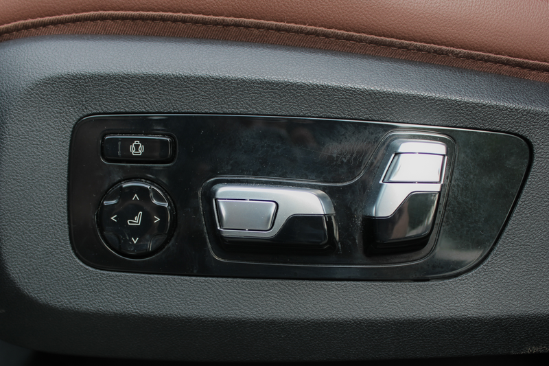 BMW X5 XDrive40i High Executive PANO HUD LASER ORG.NL — photo 27