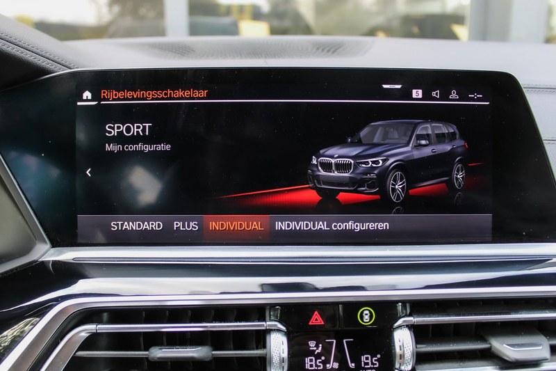 BMW X5 XDrive40i High Executive PANO HUD LASER ORG.NL — photo 13
