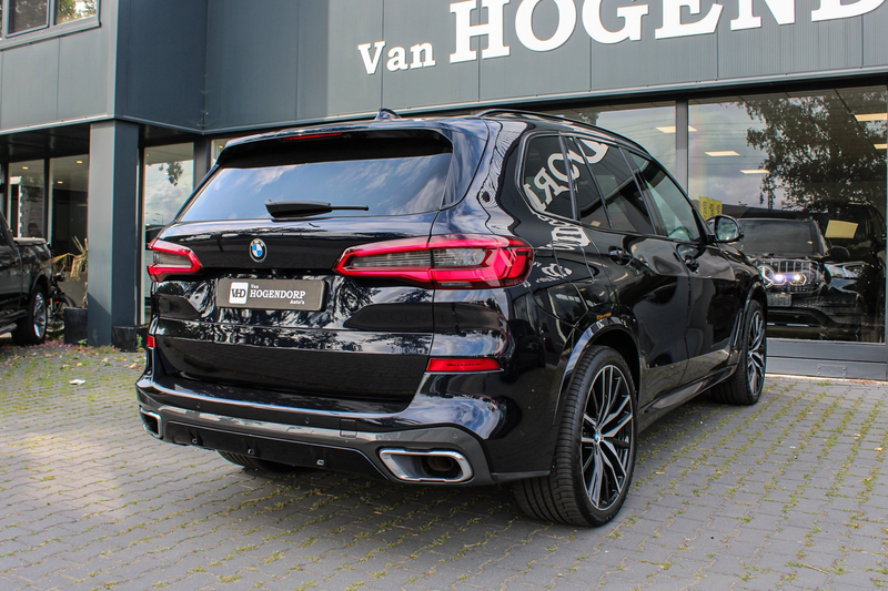BMW X5 XDrive40i High Executive PANO HUD LASER ORG.NL — photo 6