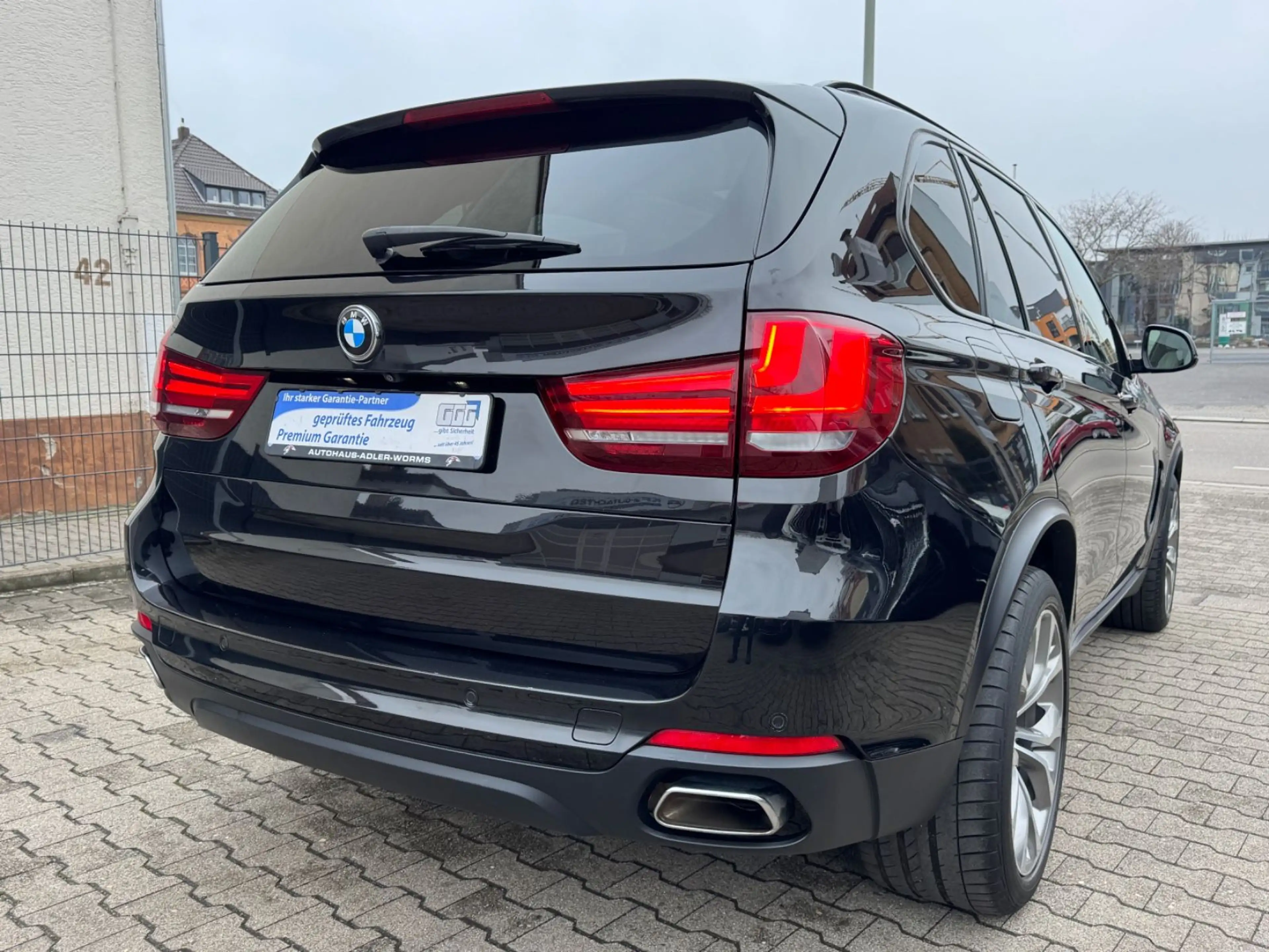 BMW X5 xDrive40d*PANO*KAME*B&O*STH*LED*NAV*LH*SHADOW — photo 23