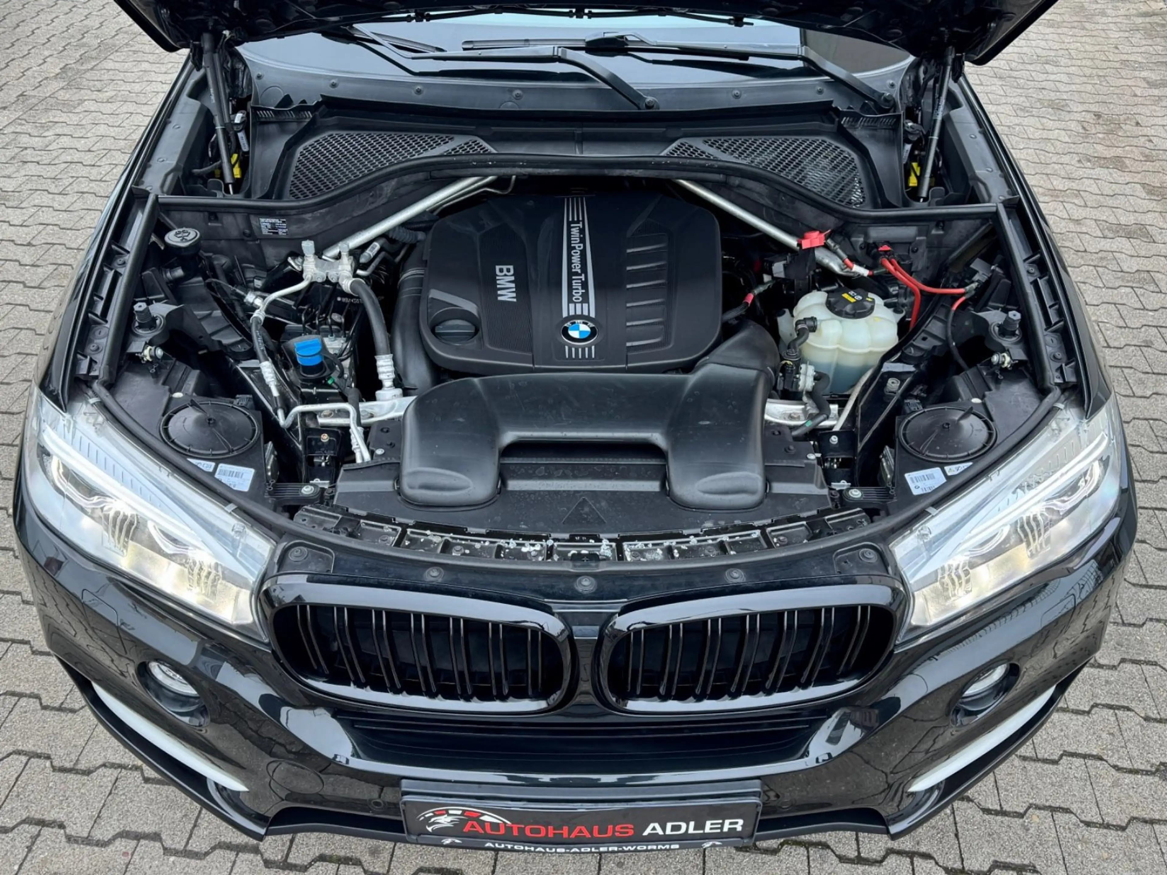 BMW X5 xDrive40d*PANO*KAME*B&O*STH*LED*NAV*LH*SHADOW — photo 8