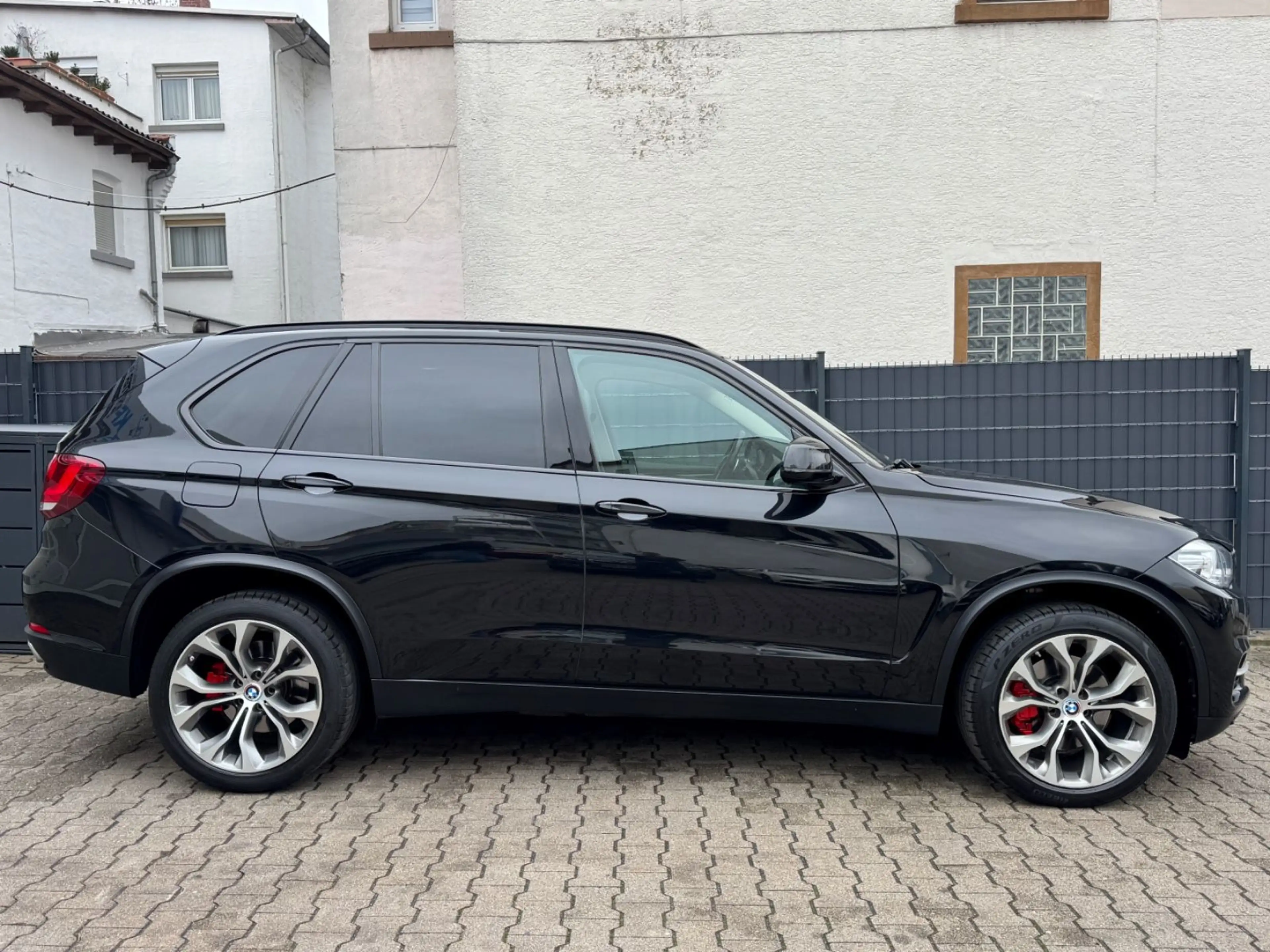 BMW X5 xDrive40d*PANO*KAME*B&O*STH*LED*NAV*LH*SHADOW — photo 26