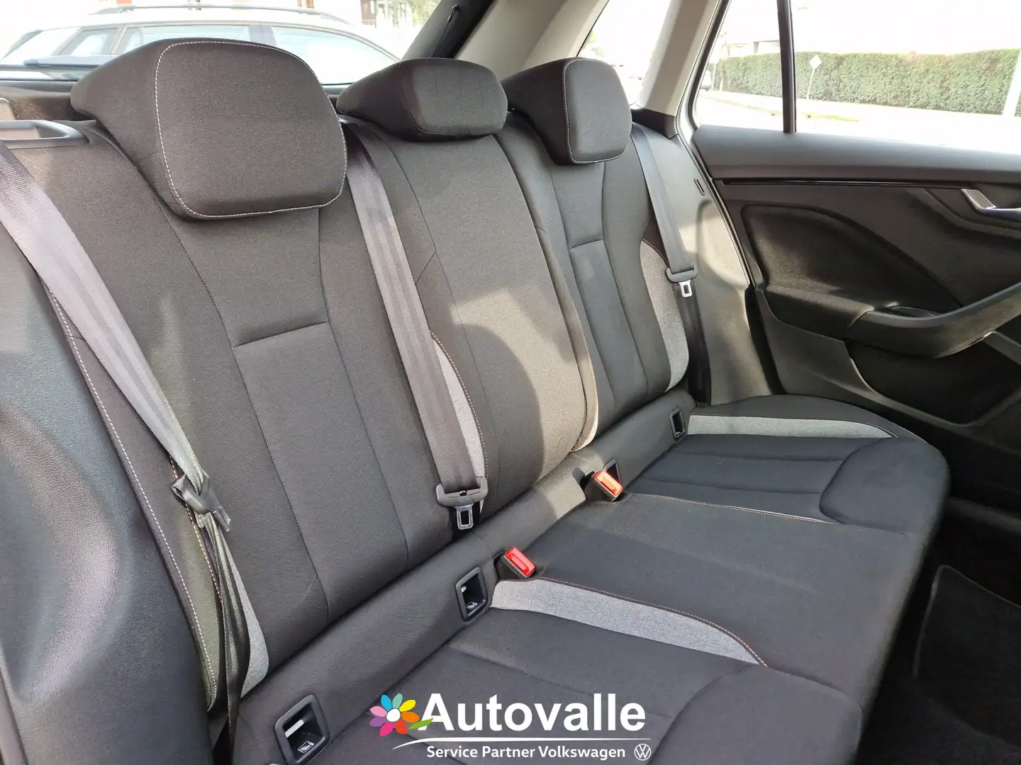 Skoda Kamiq Kamiq 1.0 TSI Selection Bianco - 2