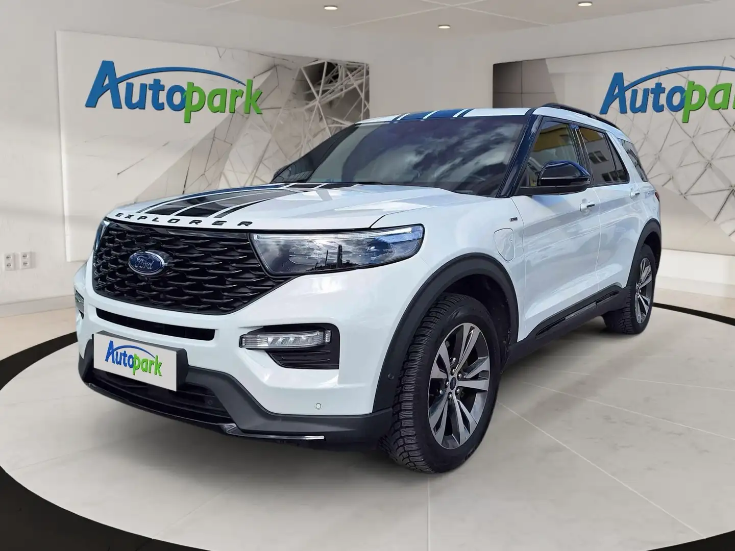 Ford Explorer ST-Line Plug-in-Hybrid Weiß - 1