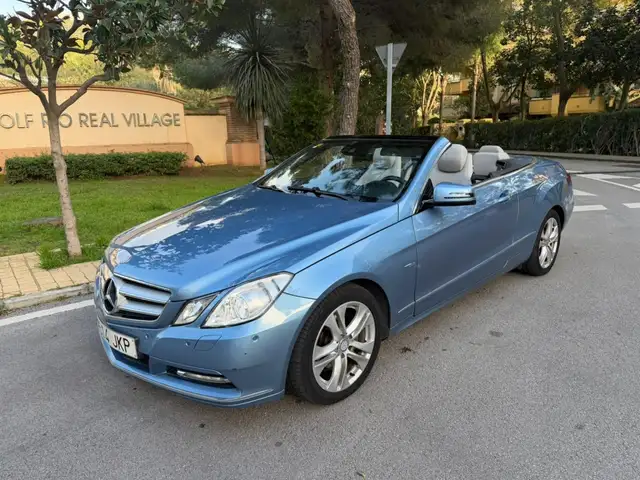 Mercedes-Benz E 250 Cabrio 250CDI BE 7G Plus