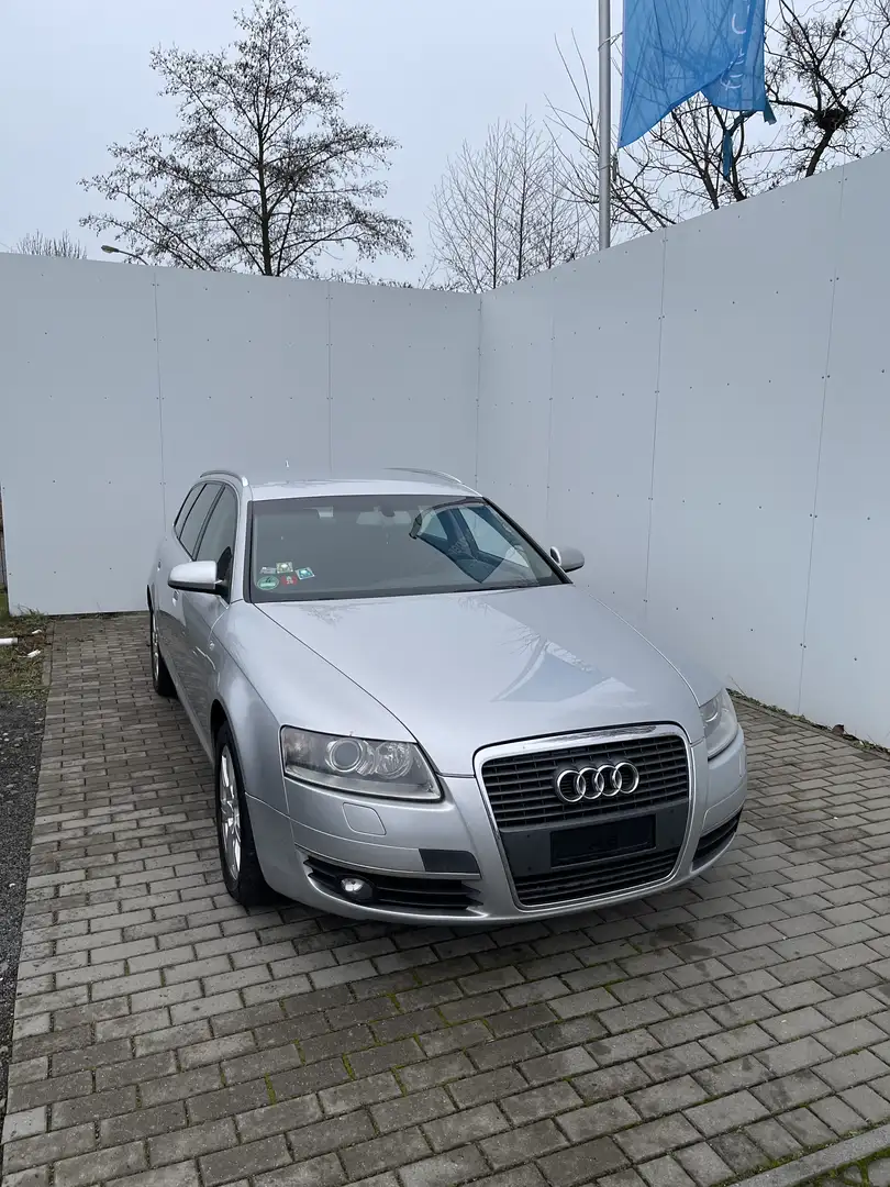 Audi A6 - 1