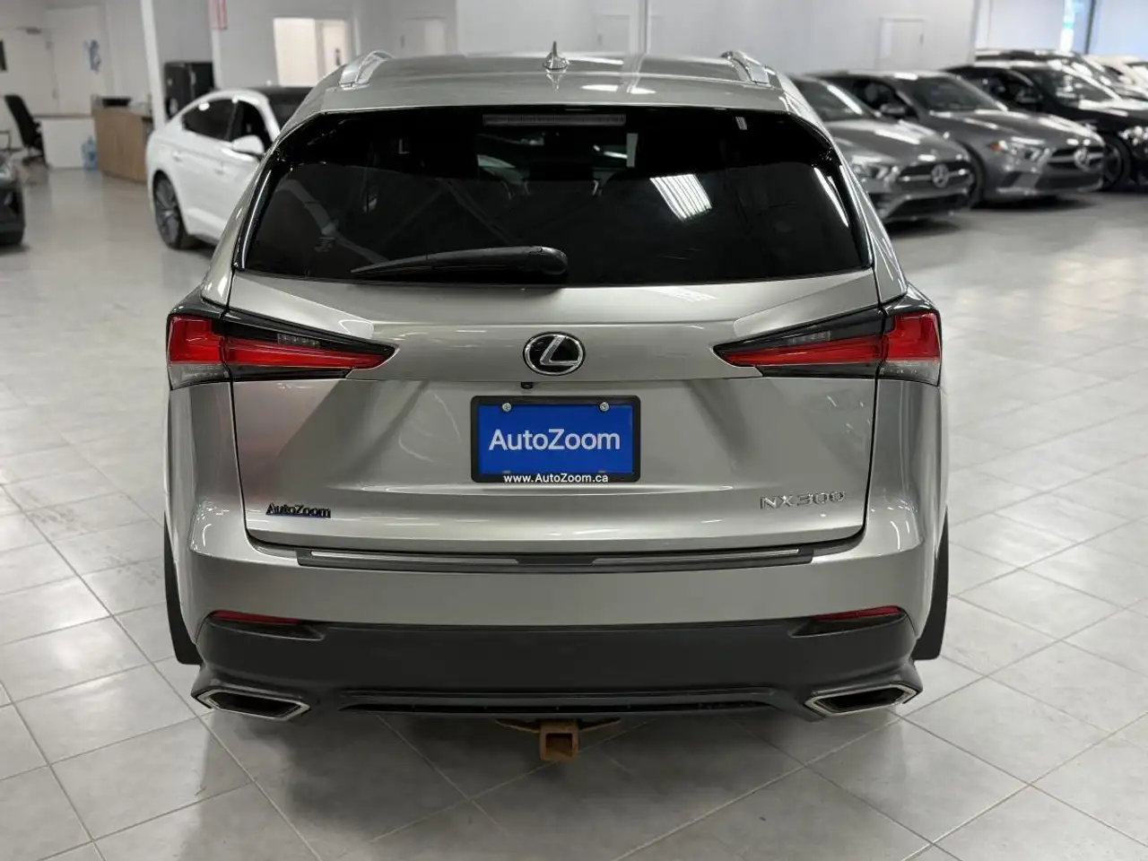 Lexus NX снимка Lexus NX