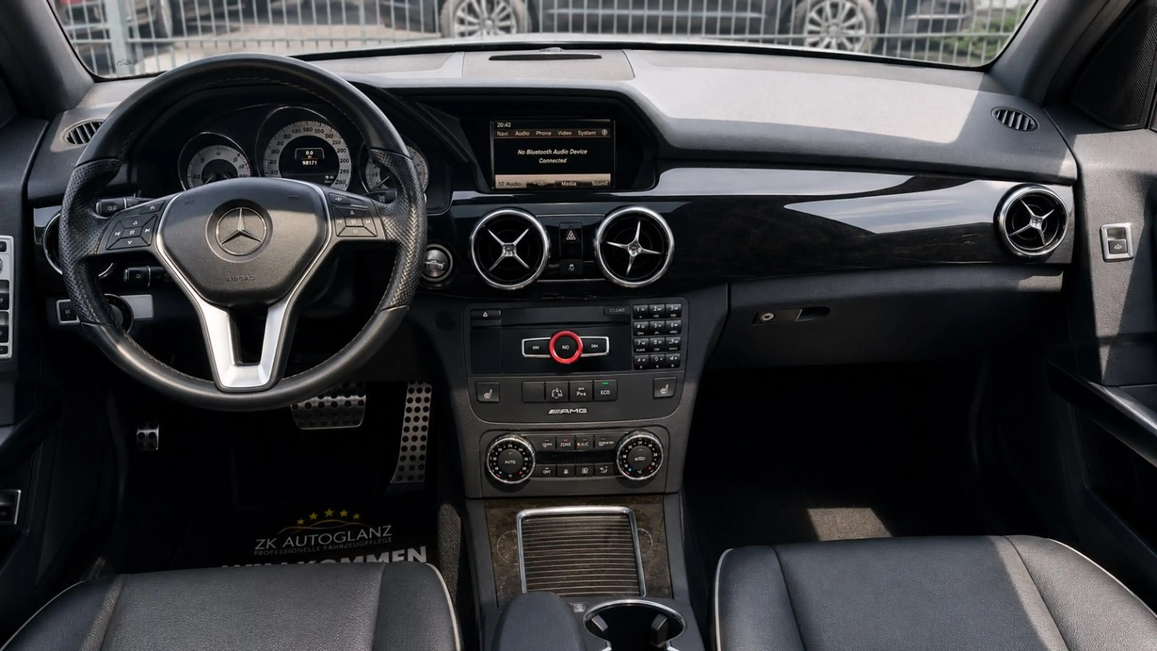 Mercedes-Benz GLK 350 /AMG /VOLL! 360 Kamera / DISTRONIC PLUS — photo 10