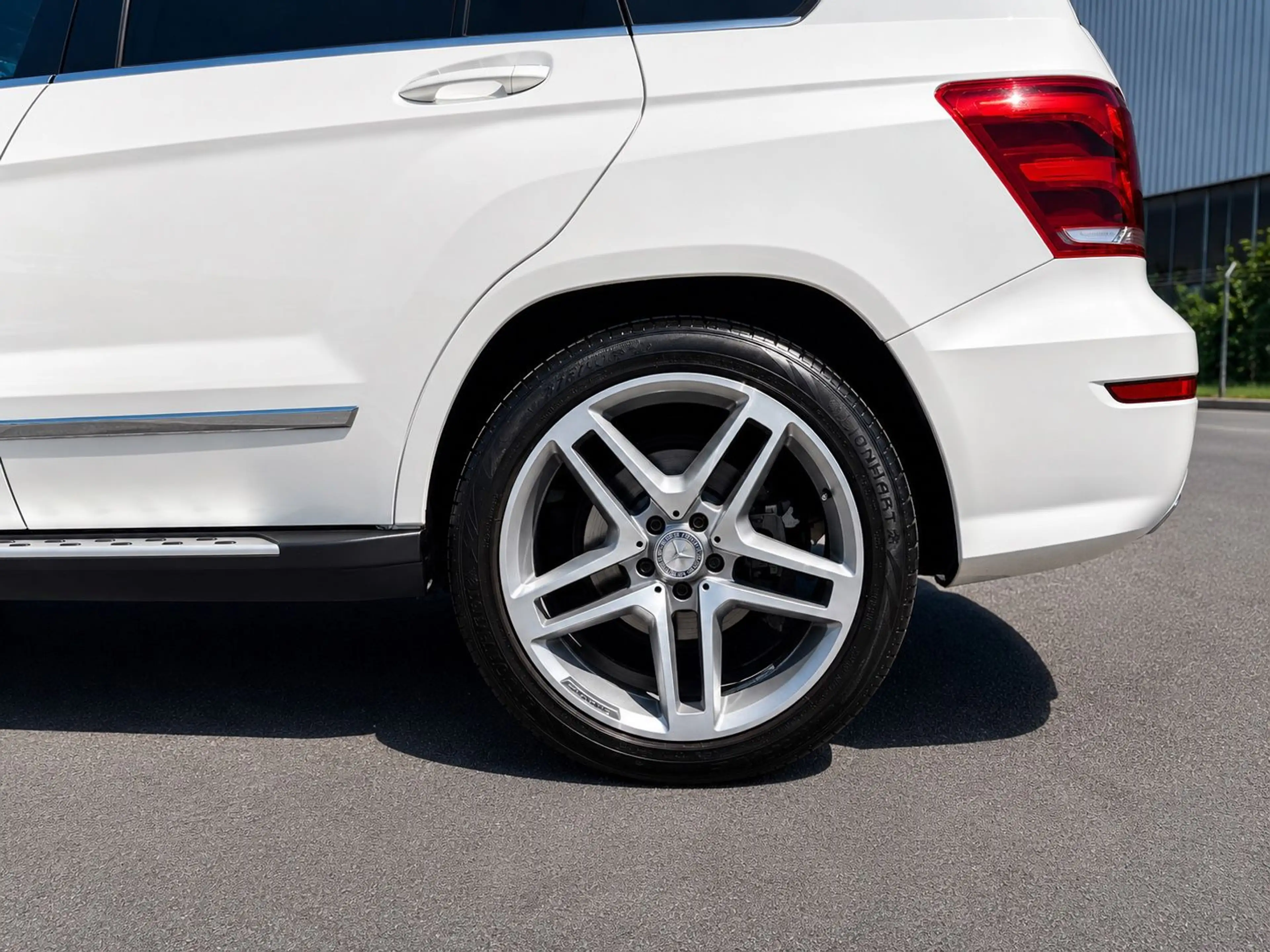 Mercedes-Benz GLK 350 /AMG /VOLL! 360 Kamera / DISTRONIC PLUS — photo 8