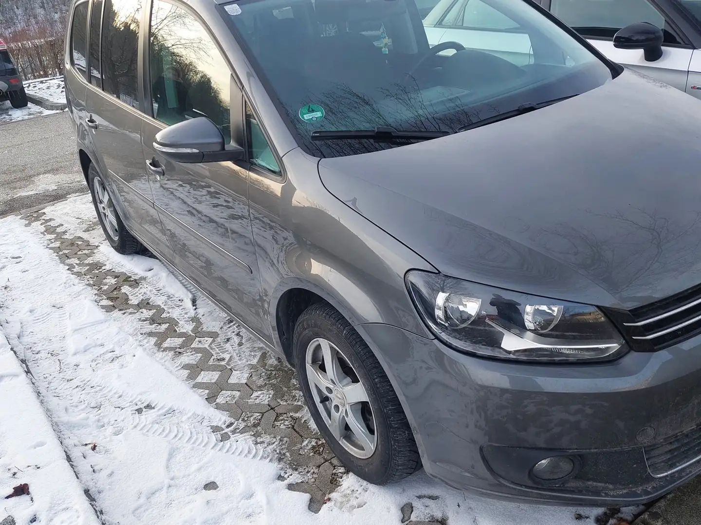 Volkswagen Touran comfortline siva - 1