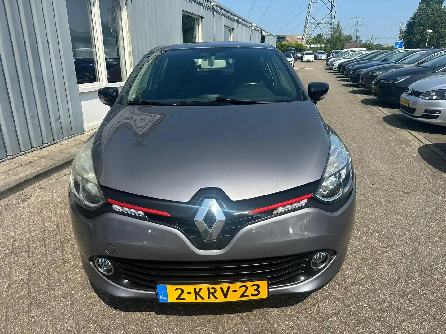 Renault Clio 0.9 TCe Expression Gris - 2
