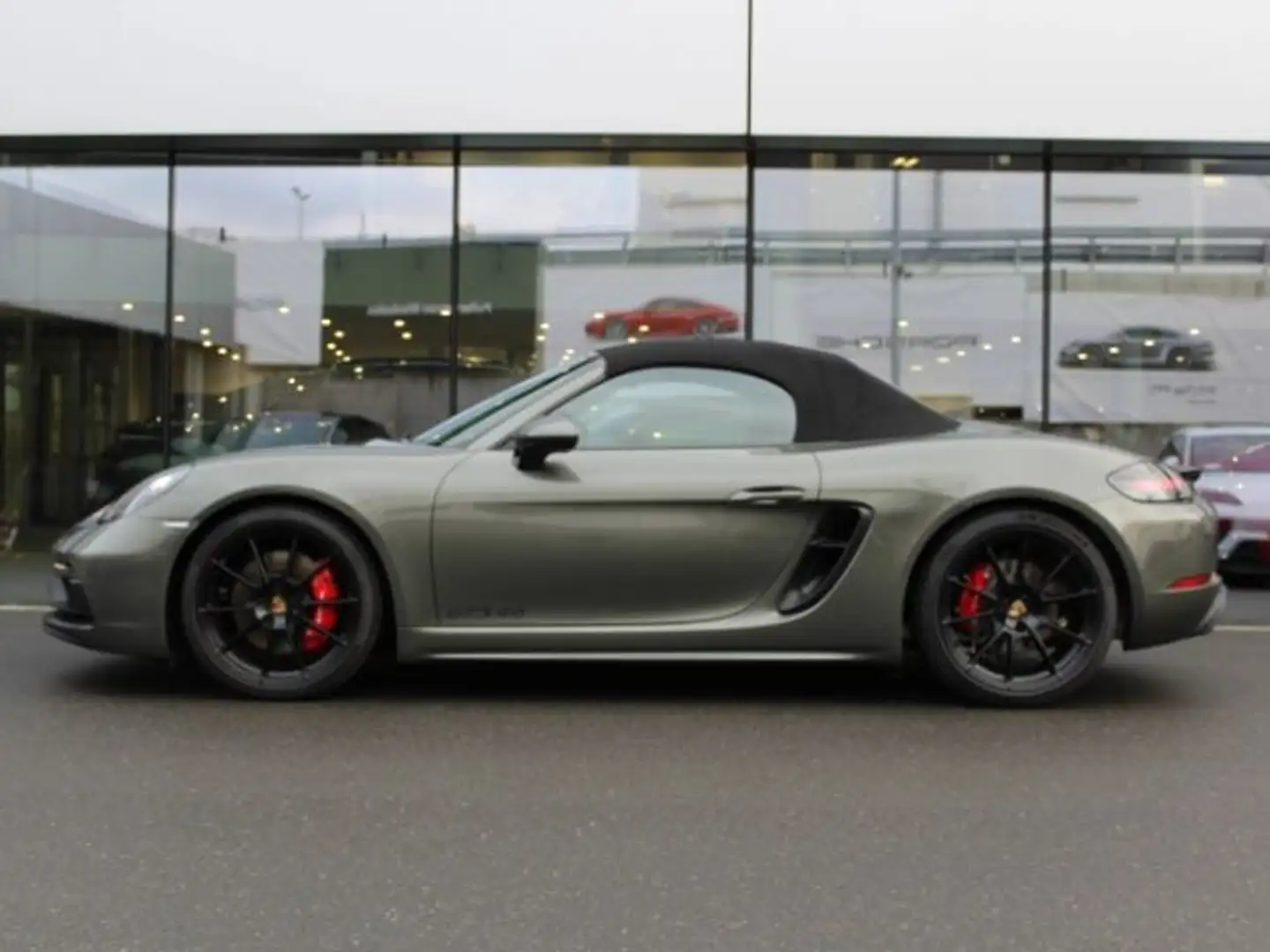 Porsche Boxster 718 GTS 4.0 Grün - 2