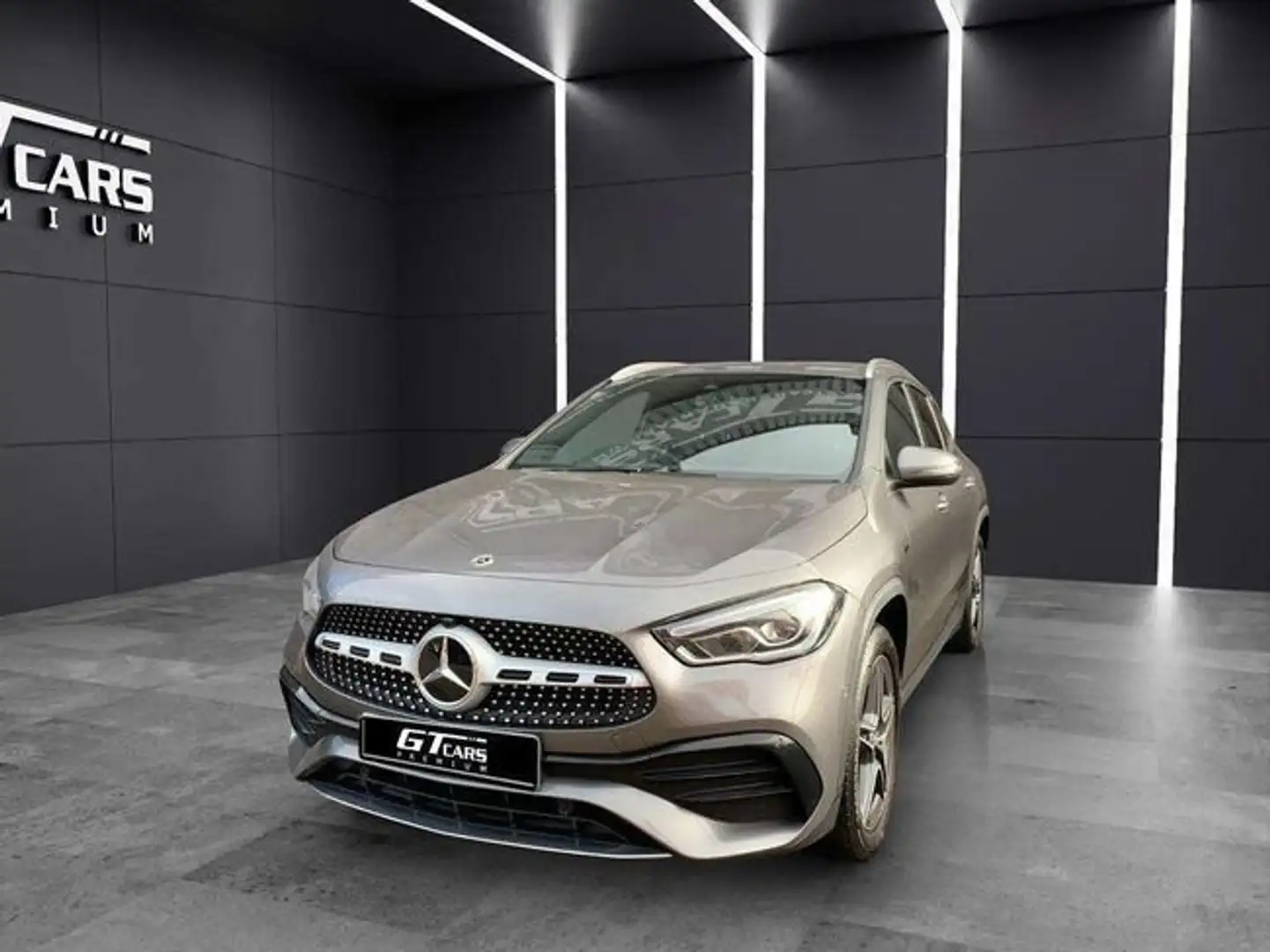 Mercedes-Benz GLA 250 250e Gris - 1