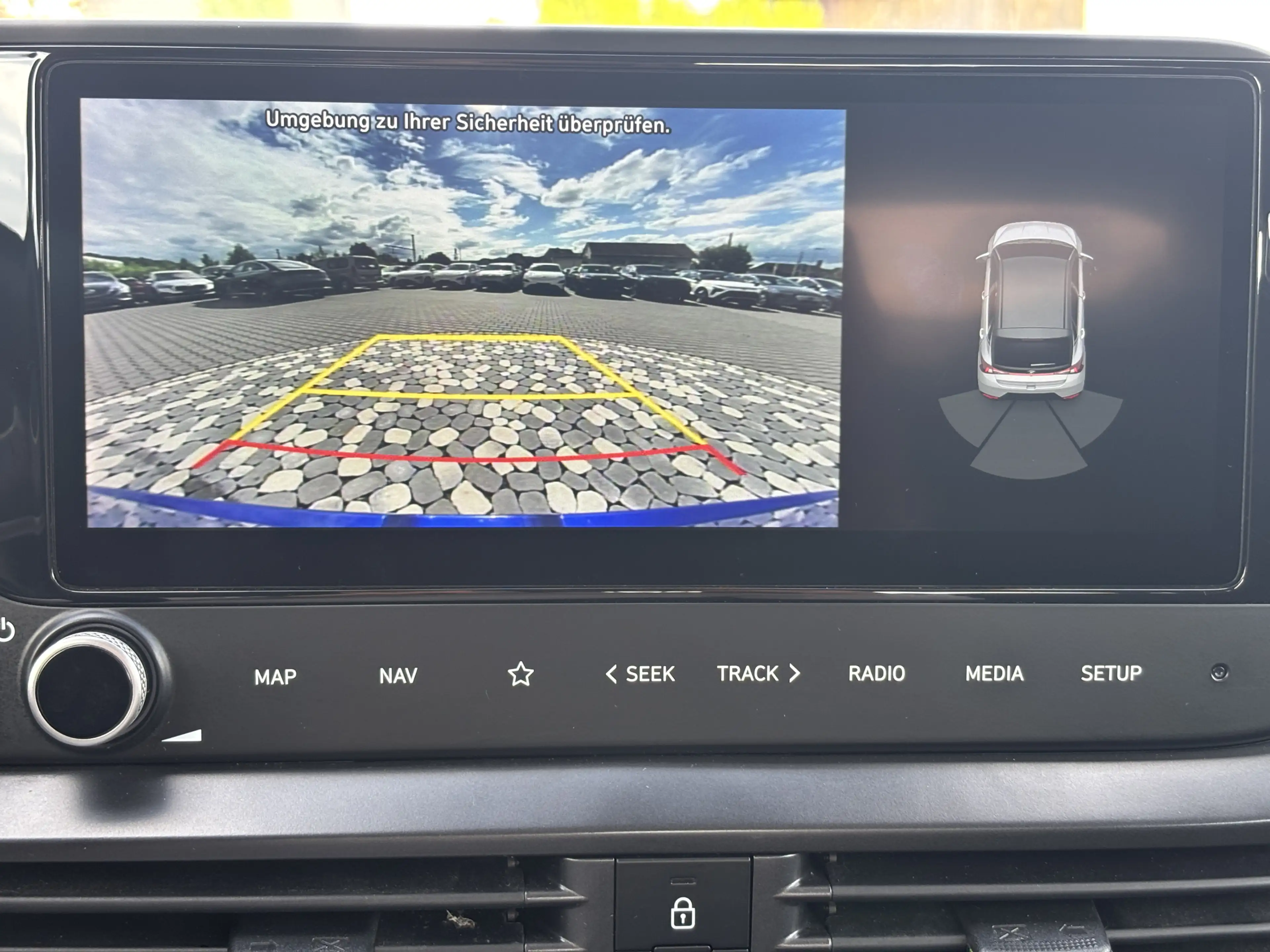 Hyundai i20 Intro Edit MHEV LED SHZ BOSE CAM VIRTUAL 17 — photo 19