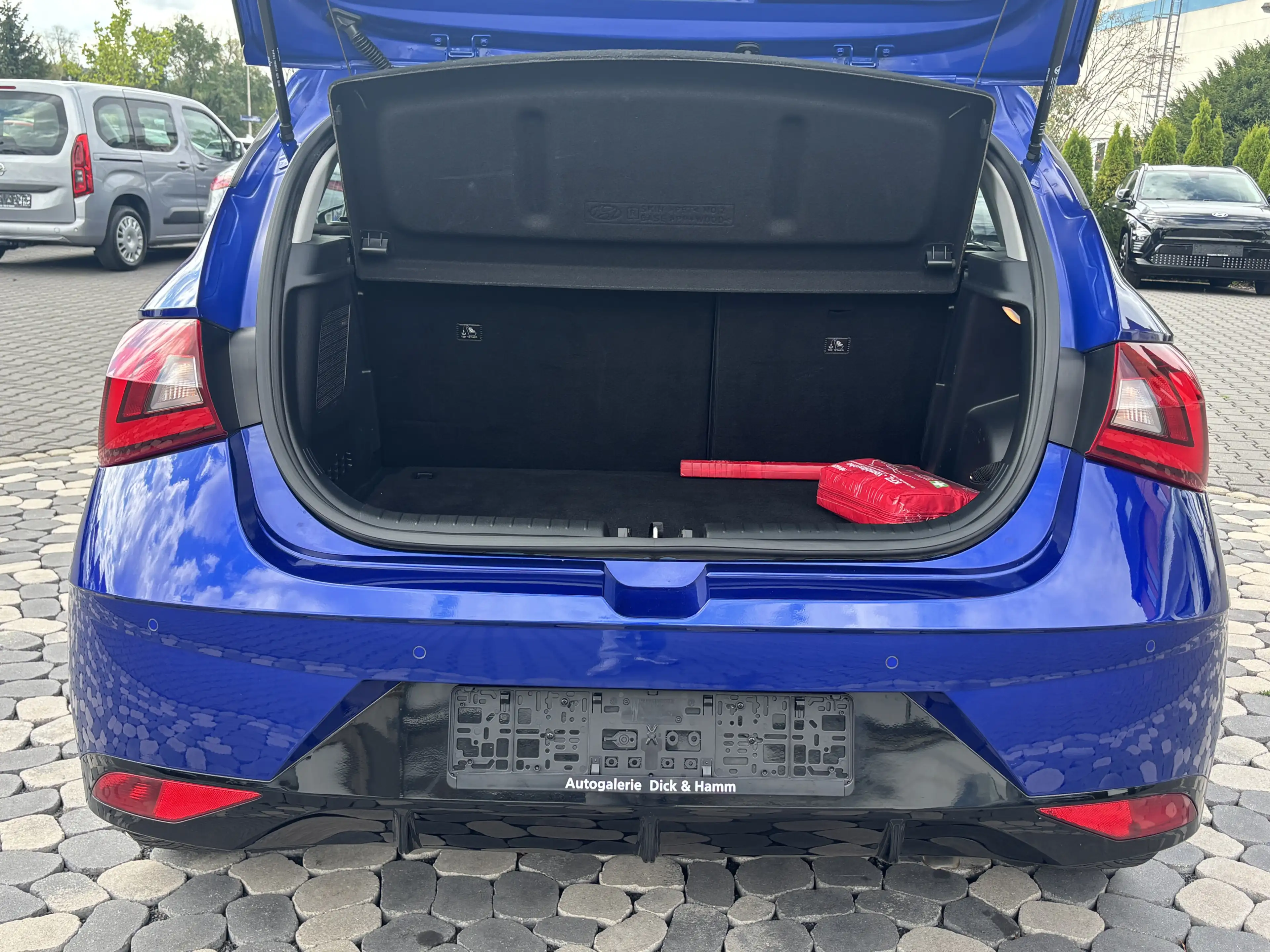 Hyundai i20 Intro Edit MHEV LED SHZ BOSE CAM VIRTUAL 17 — photo 24