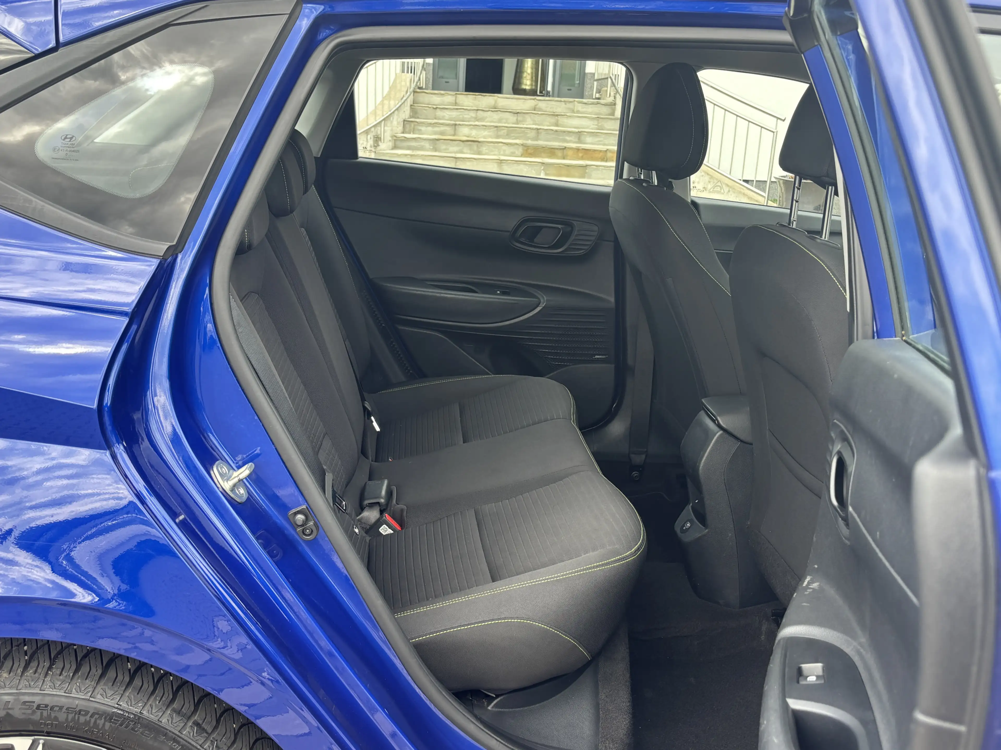 Hyundai i20 Intro Edit MHEV LED SHZ BOSE CAM VIRTUAL 17 — photo 11