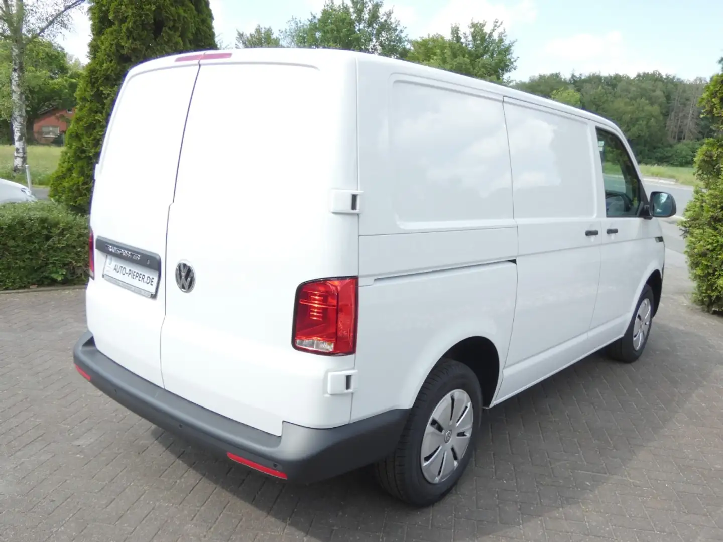 Volkswagen T6.1 Transporter Kasten KR Flügeltüren Parkhilfe AHK GJR Klima Weiß - 2